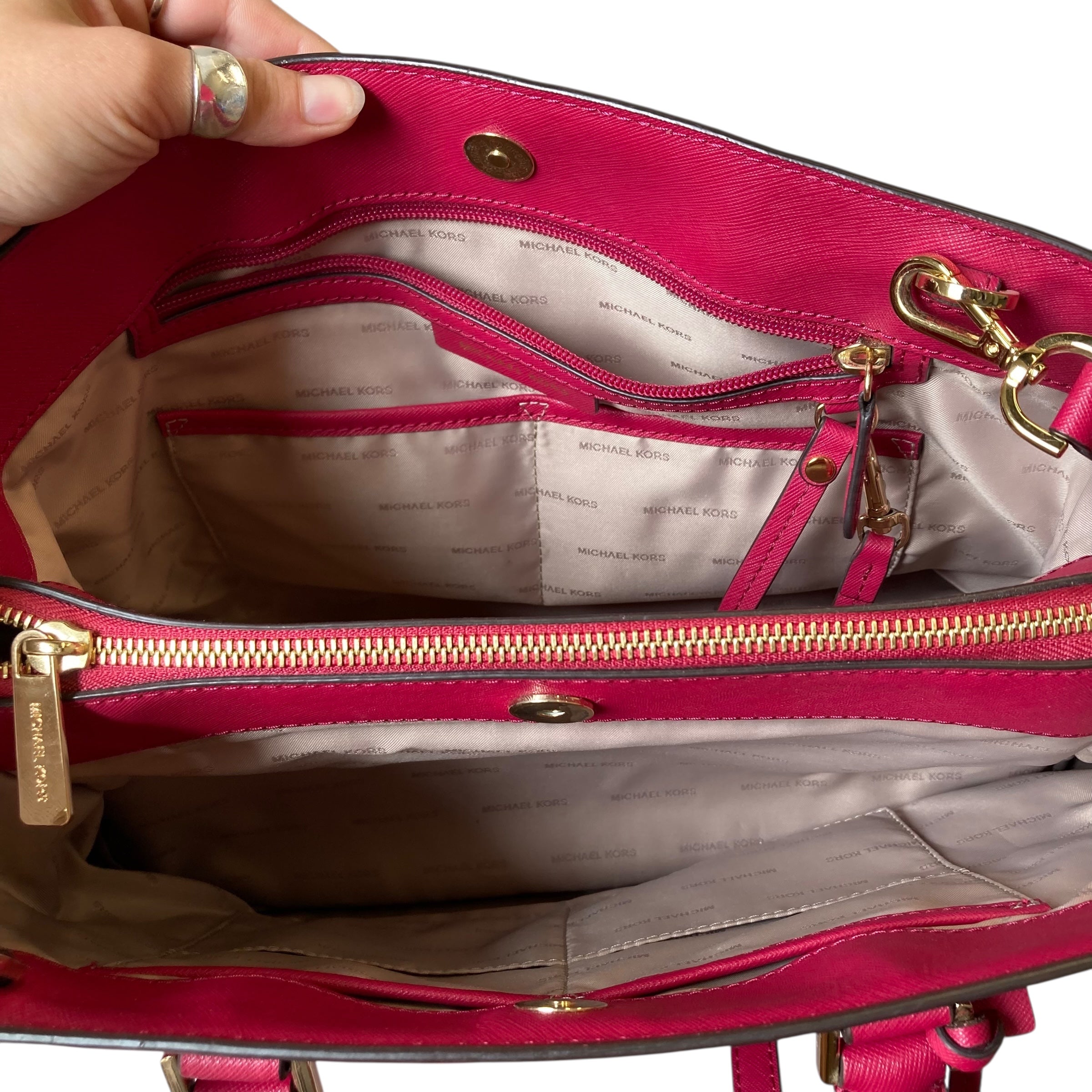 Handbag Designer By Michael Kors In Dark Magenta, Size:Medium