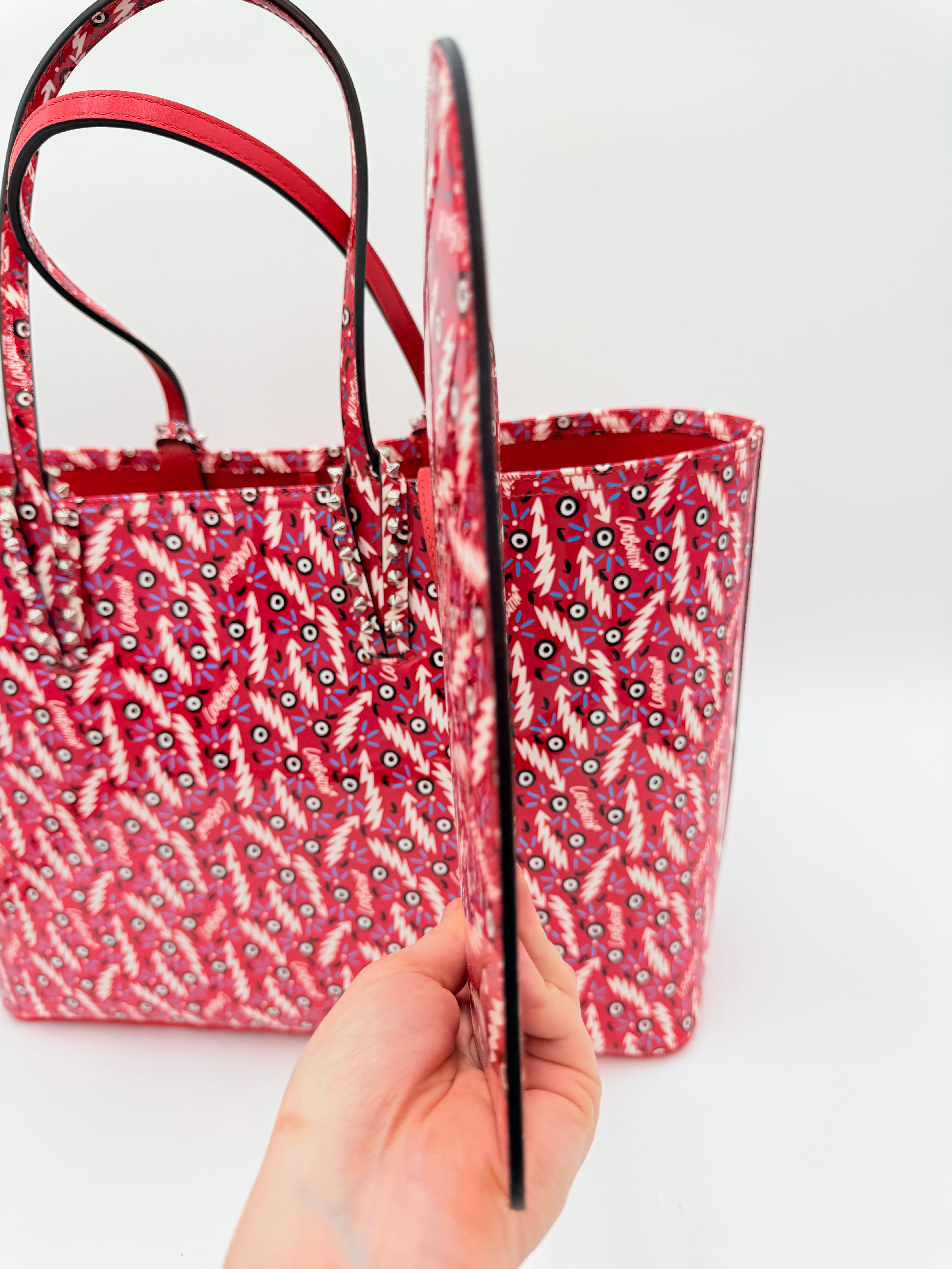 Handbag Luxury Designer By Christian Louboutin In Red & White, Size:Large