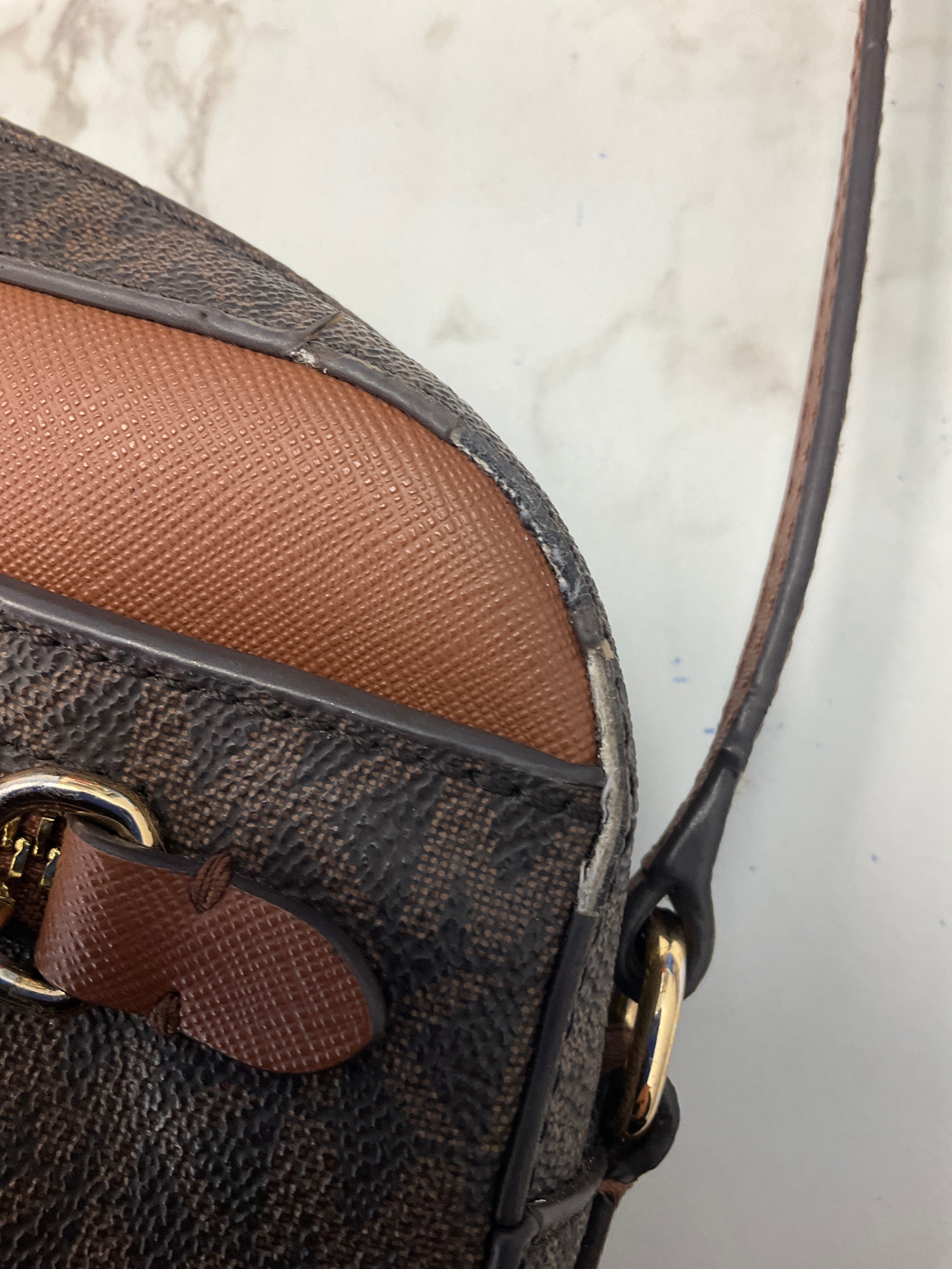 Crossbody Designer By Michael Kors, Size: Medium
