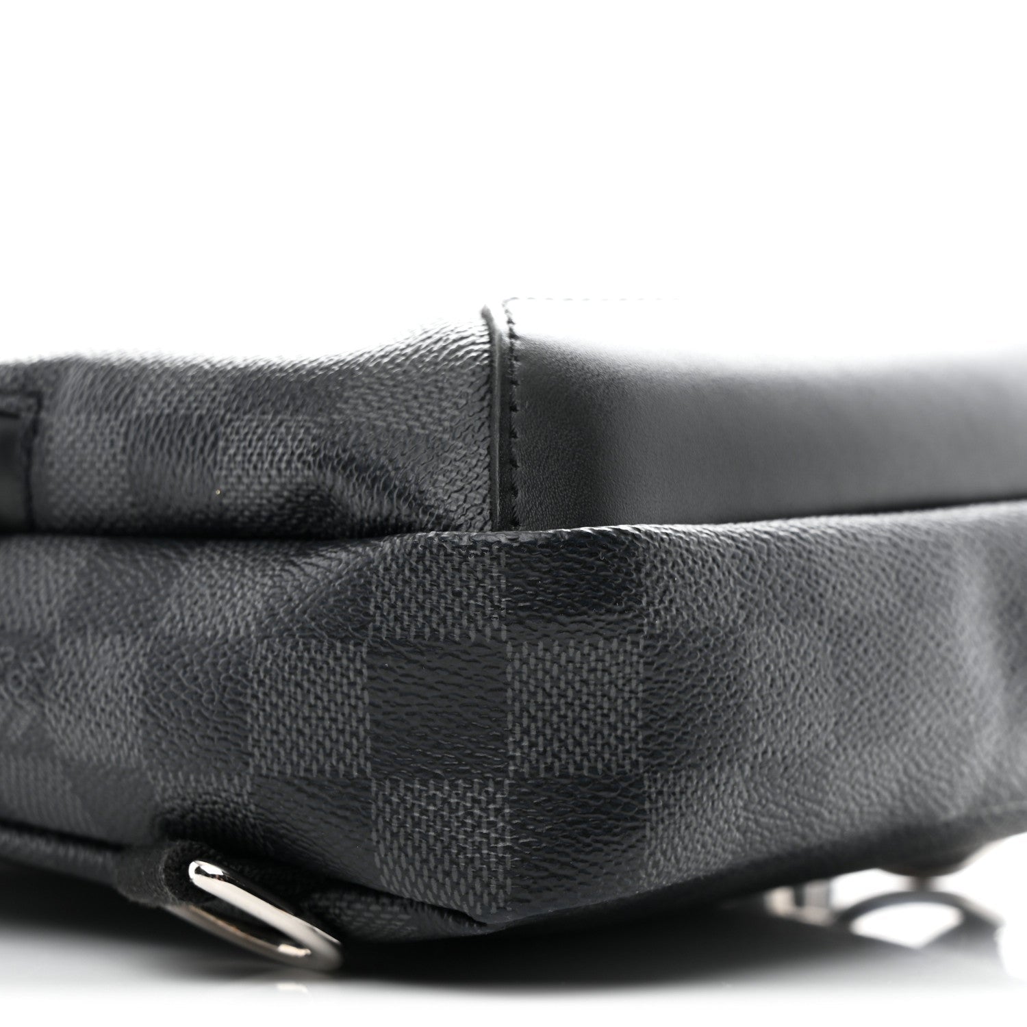 Damier Graphite Avenue Sling Bag