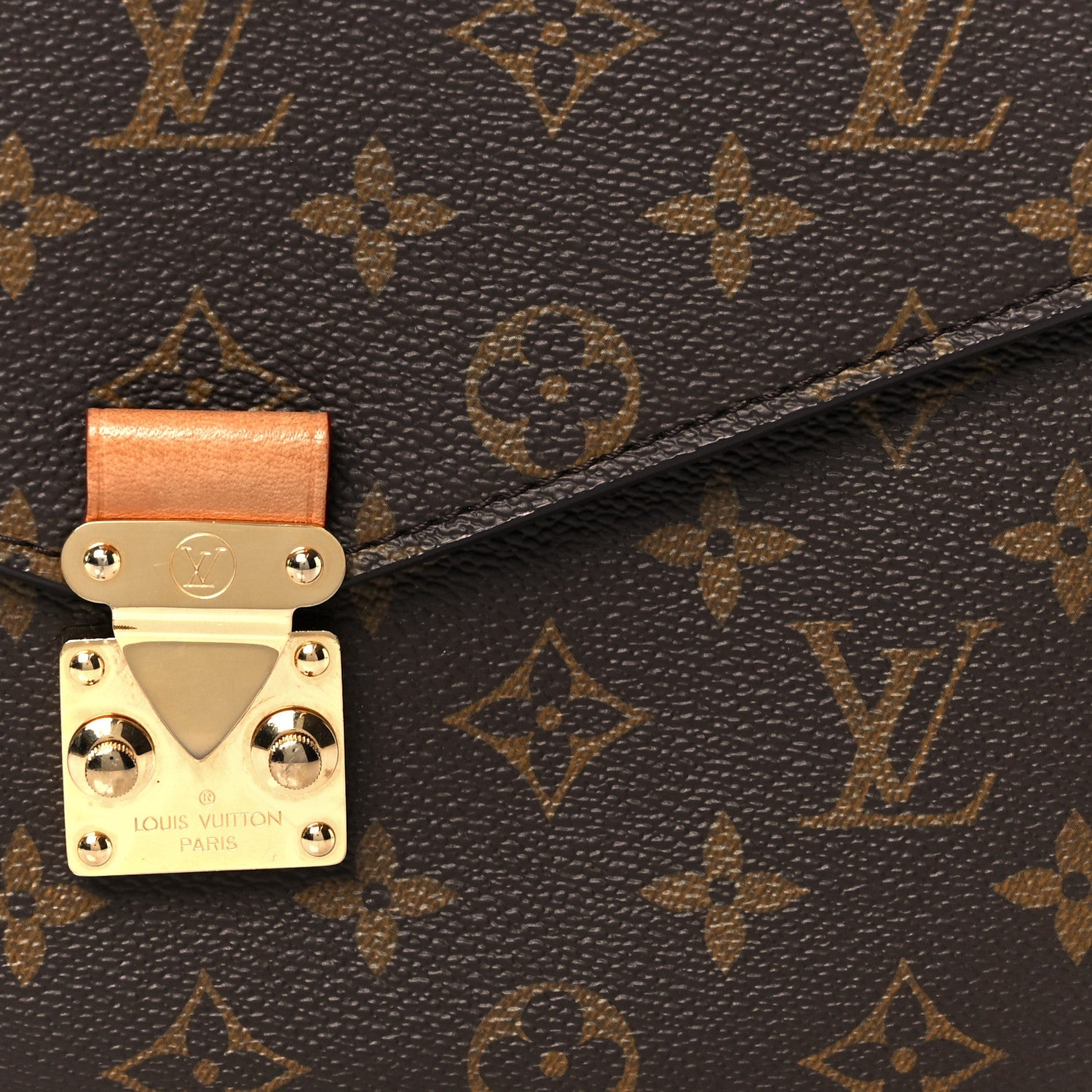 Monogram Pochette Metis