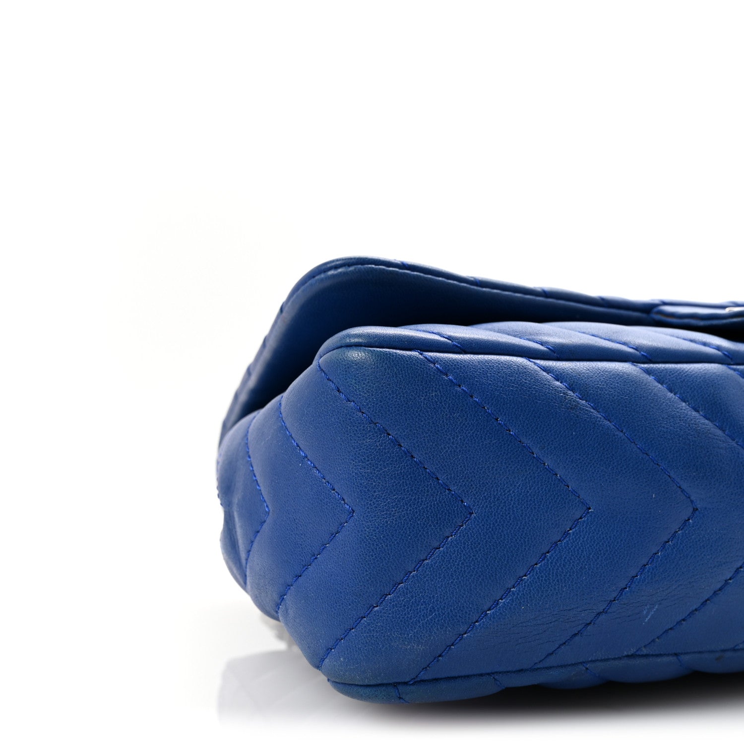 Lambskin Chevron Quilted Maxi Single Flap Blue
