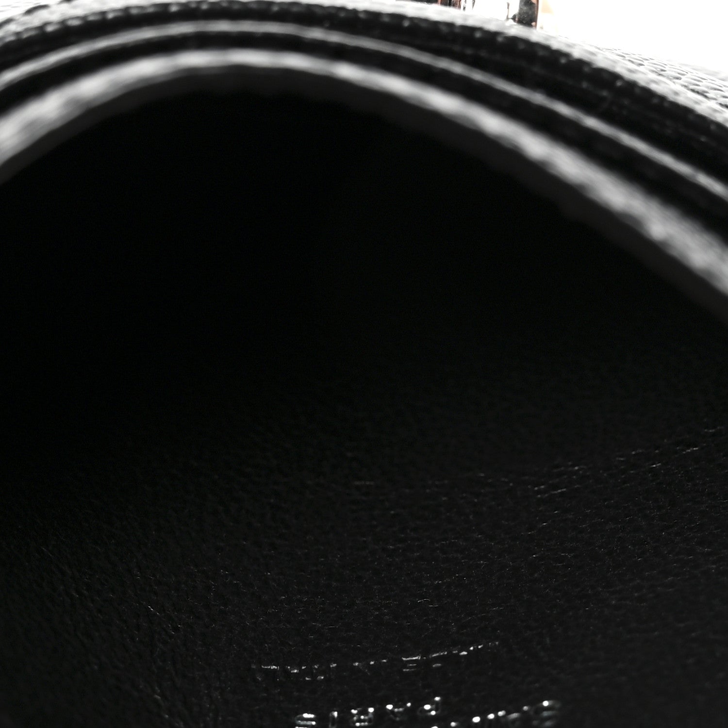 Grain De Poudre Matelasse Chevron Monogram Credit Card Case Black