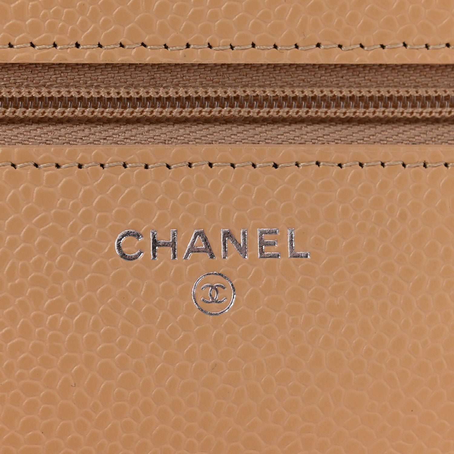 Caviar Quilted Wallet On Chain WOC Beige