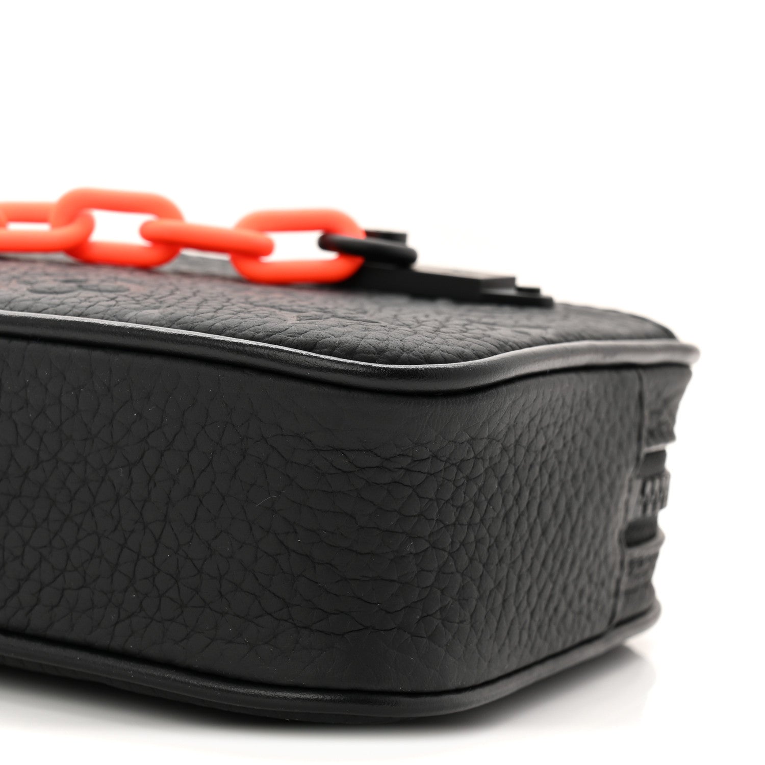 Taurillon Monogram Uniformes Solar Ray Soft Pochette Volga Belt Bag Black