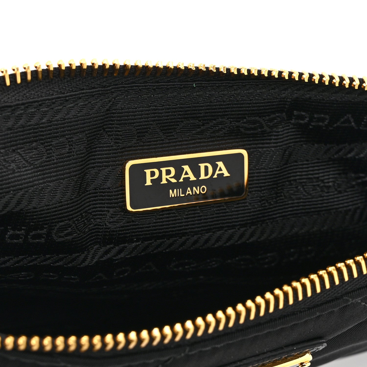 Re-Nylon Tessuto Impuntu Quilted Re-Edition 1995 Chaine Pouch Black