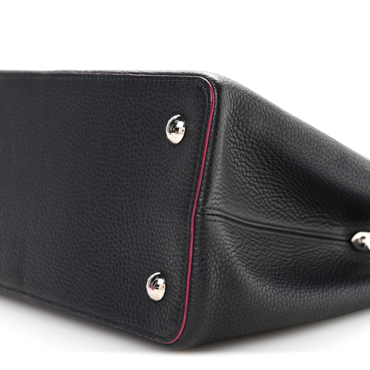 Taurillon Capucines PM Black Fuchsia