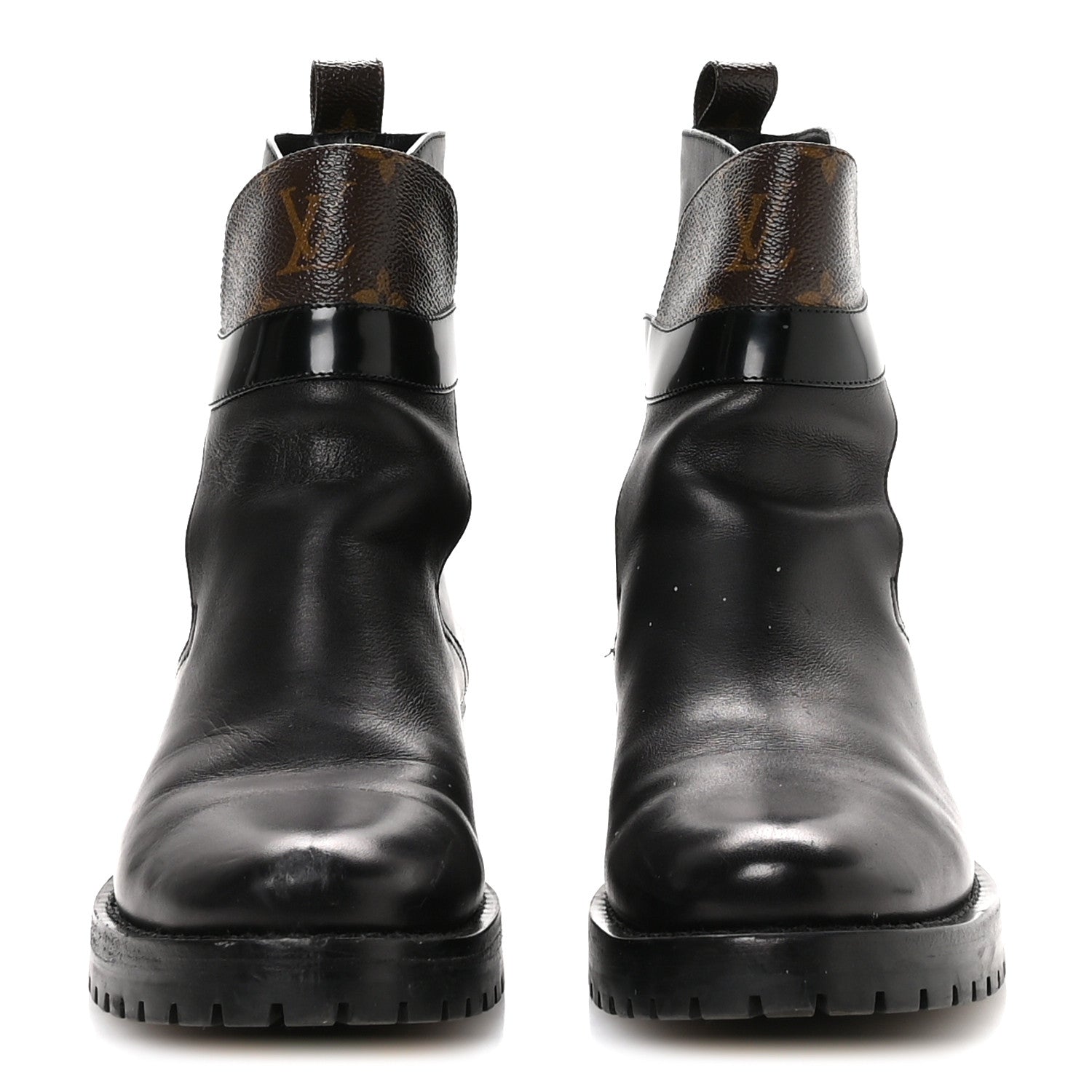 Calfskin Monogram Discovery Flat Ankle Boots 38 Black