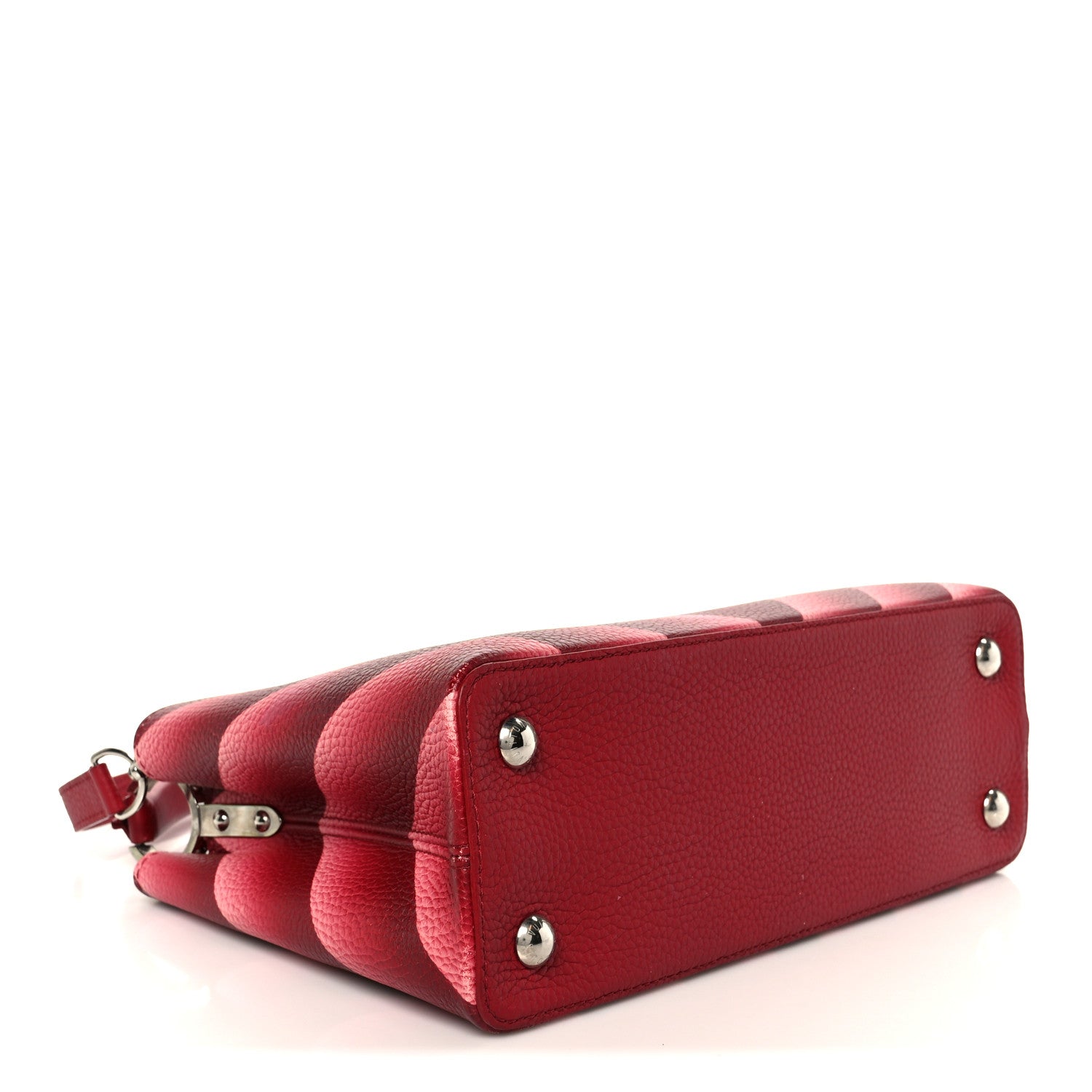Taurillon Chevron Capucines PM Cherry