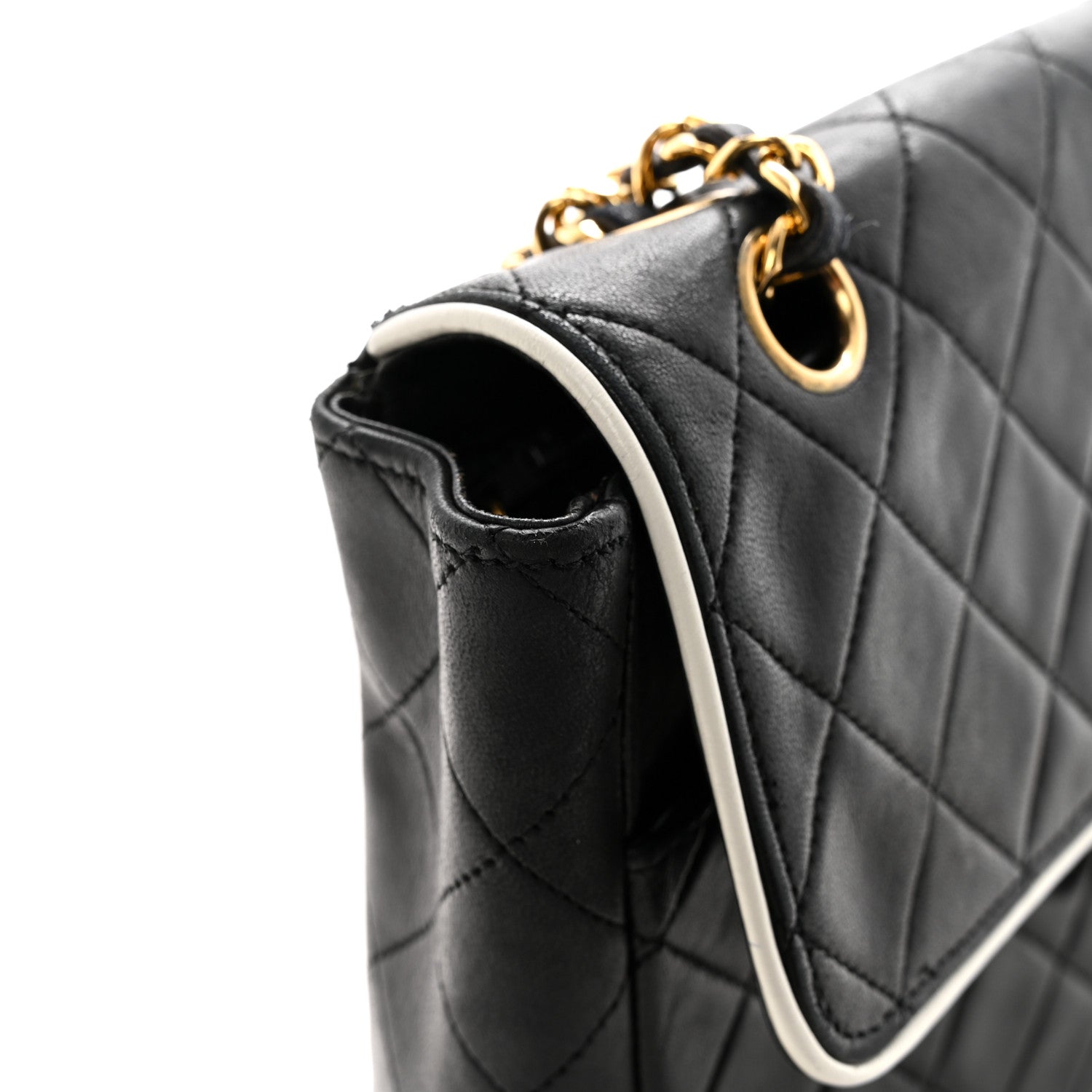 Lambskin Quilted Single Flap Black White