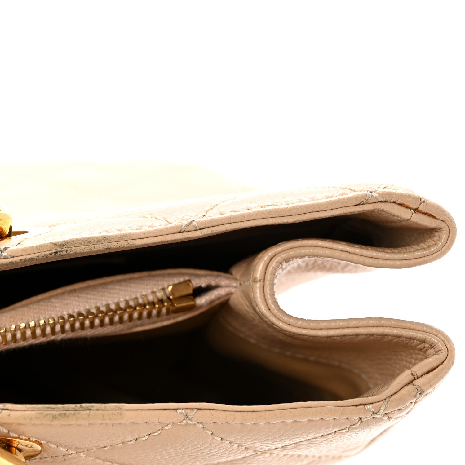 Caviar Quilted Grand Shopping Tote GST Beige Clair