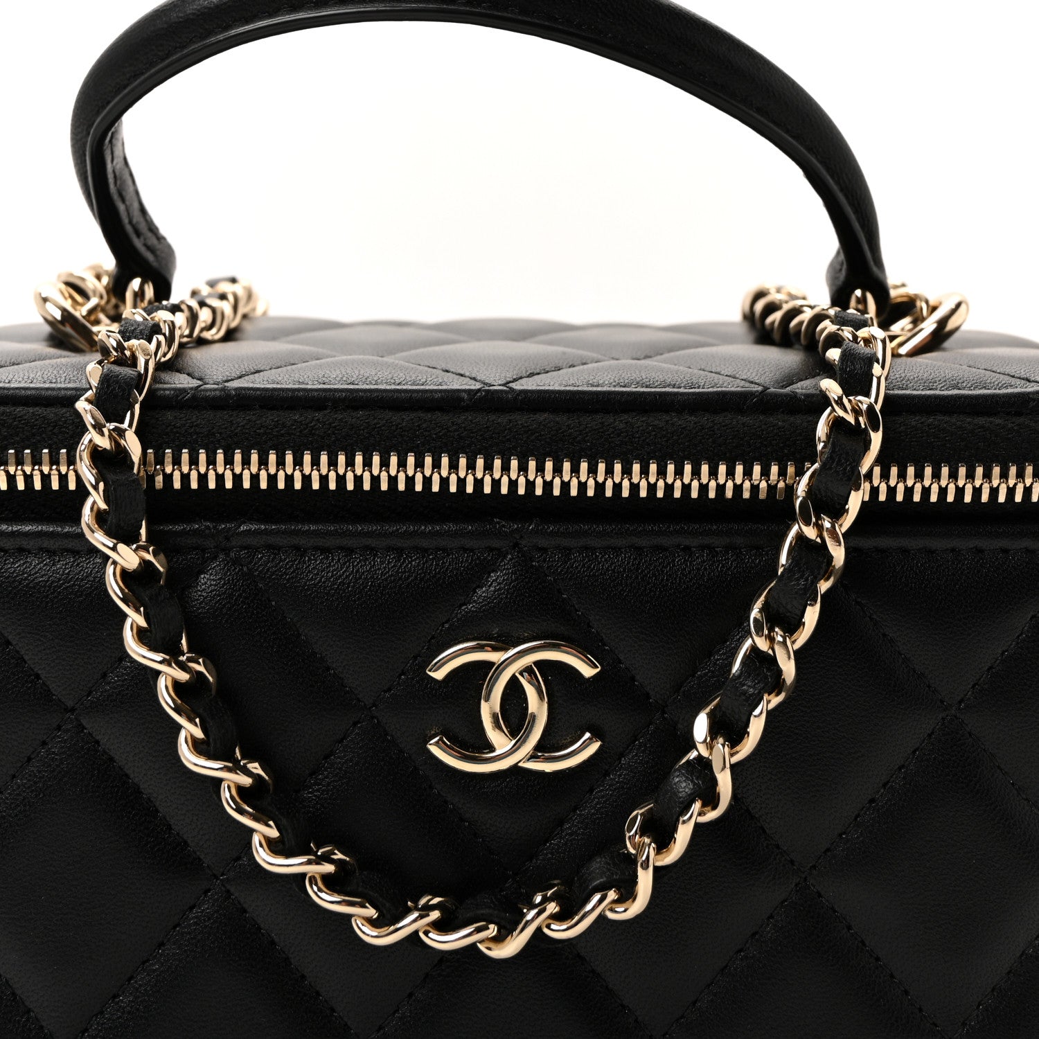Lambskin Quilted Small Top Handle Vanity Case With Chain Black