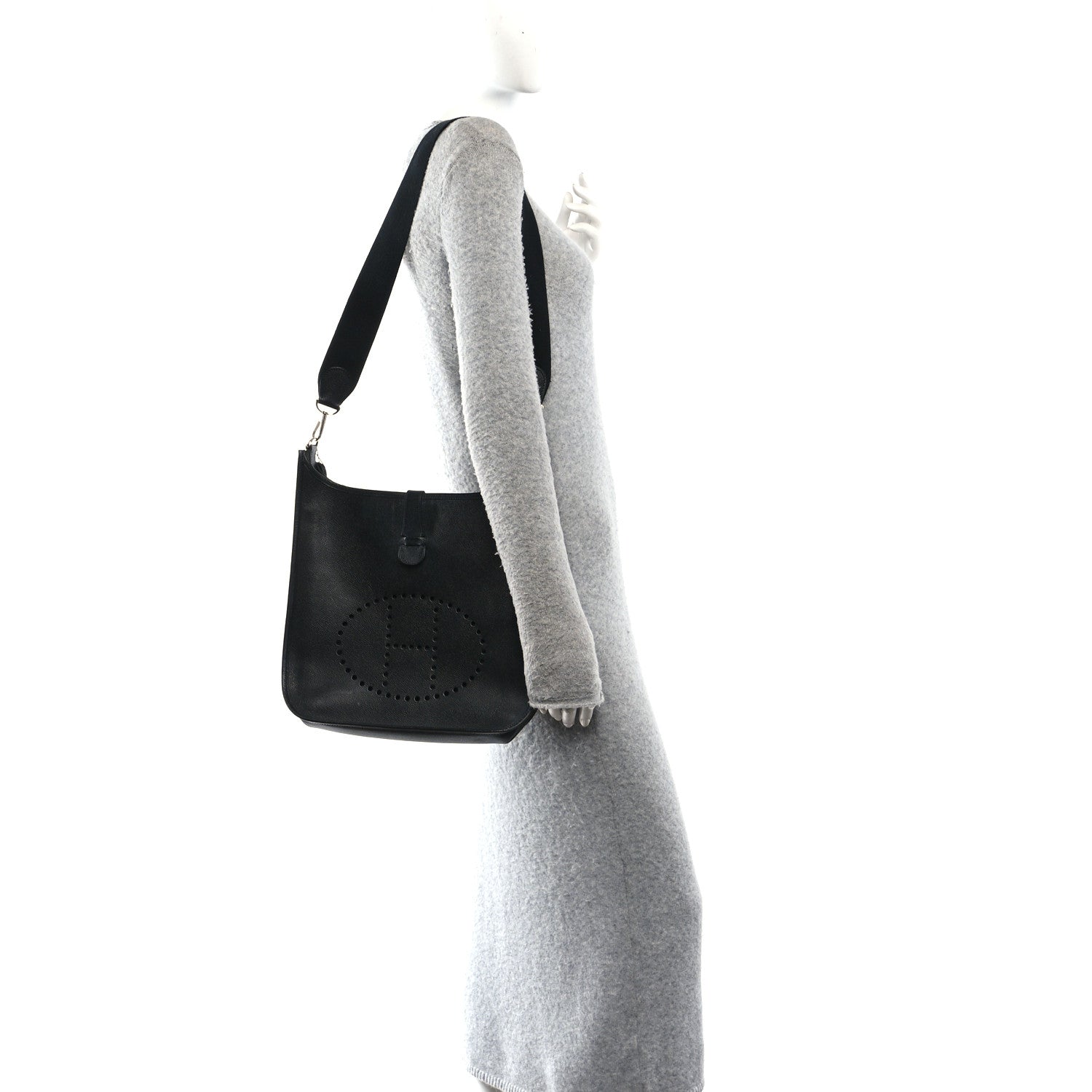 Epsom Evelyne III GM Black