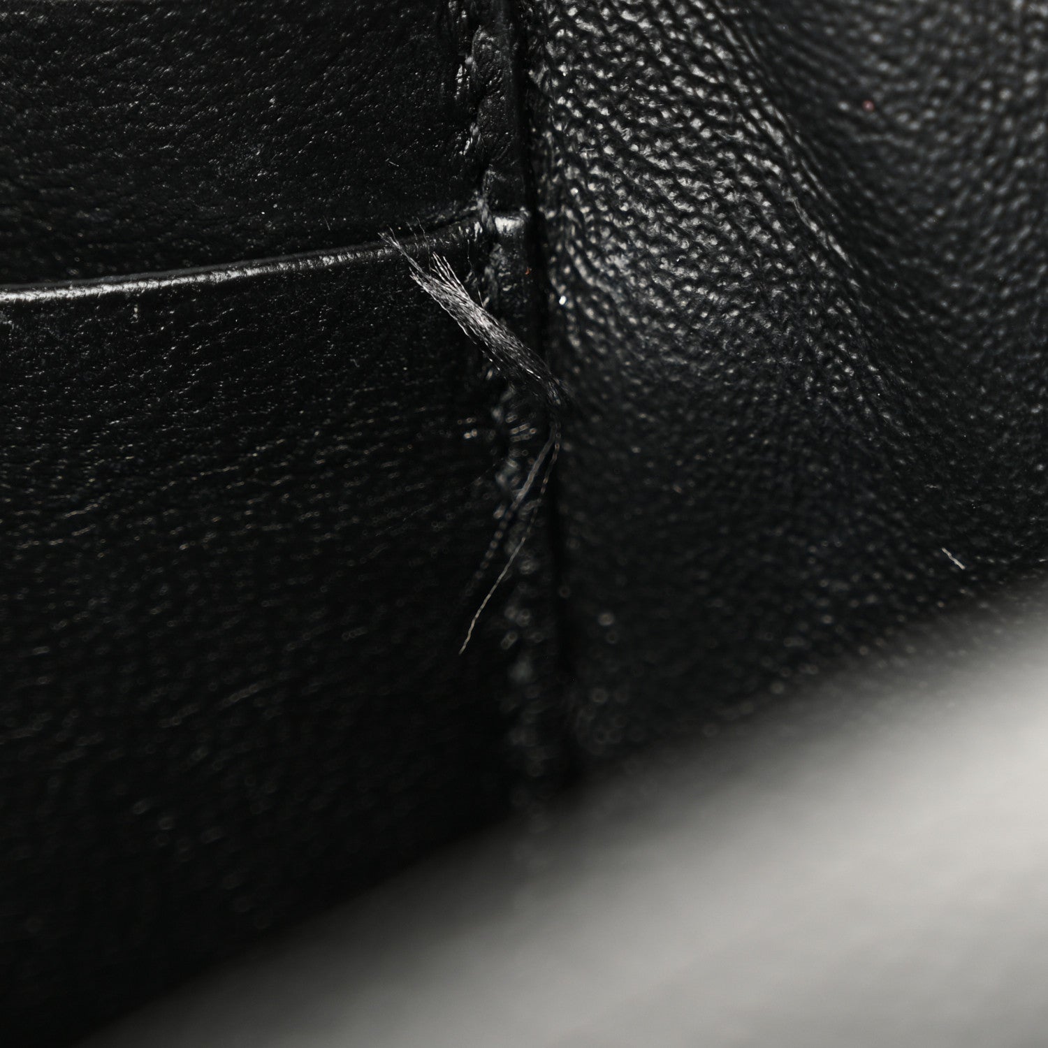 Grain De Poudre Matelasse Monochrome Monogram Mini Lou Camera Bag Black