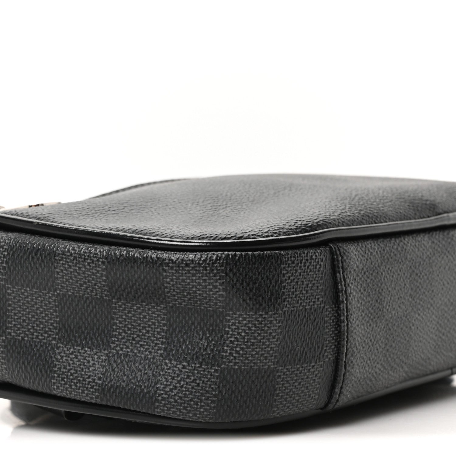 Damier Graphite Ambler
