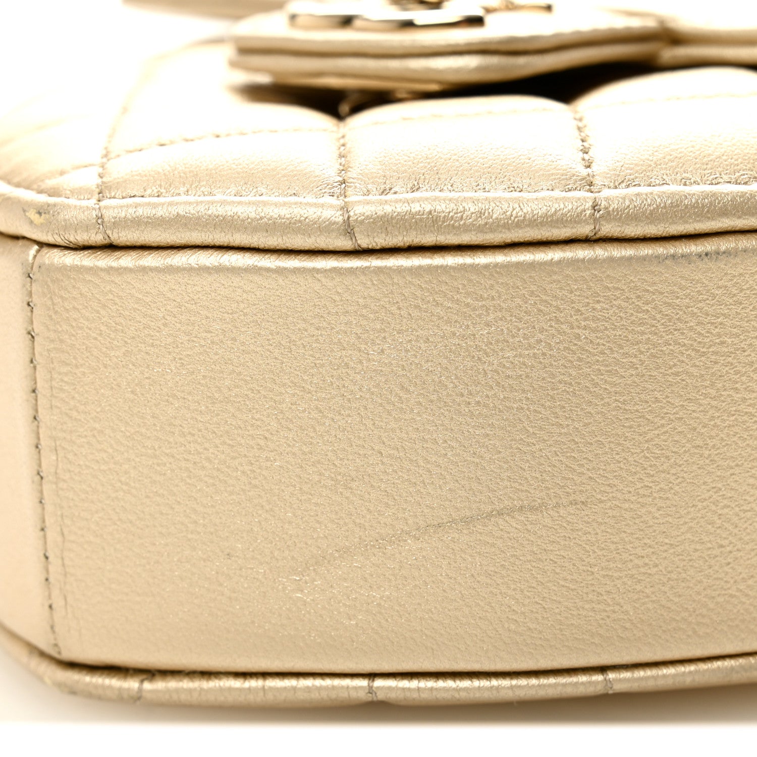 Metallic Lambskin Quilted CC In Love Heart Clutch With Chain Gold