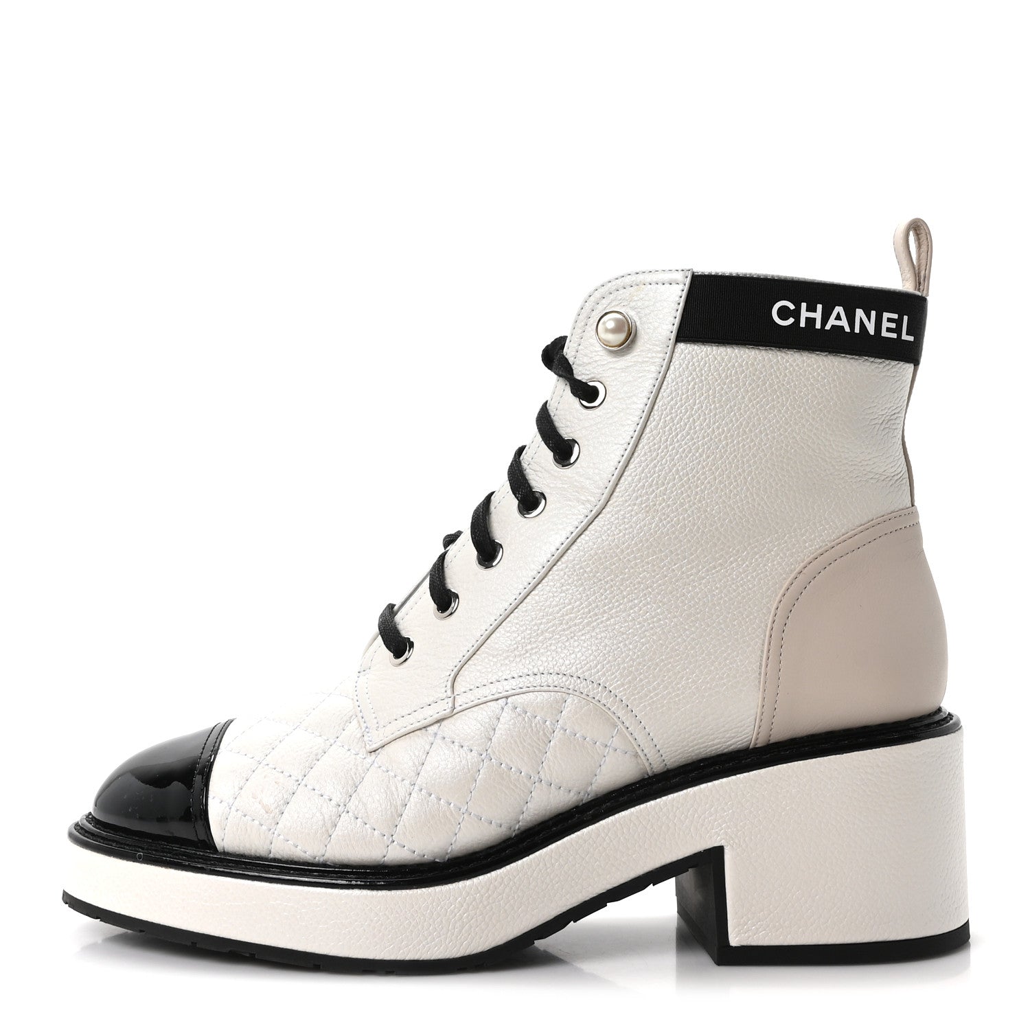 Pearly Calfskin Patent Calfskin Quilted Lace Up Boots 38 White Light Gray Black