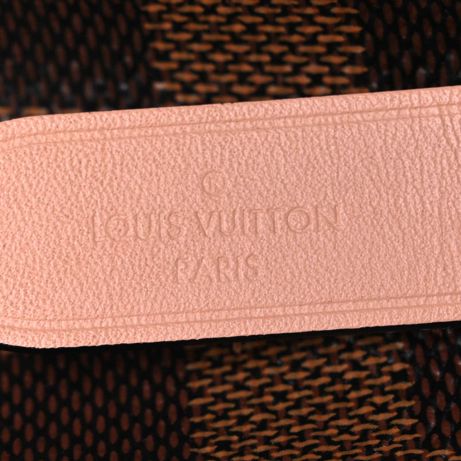 Damier Ebene Neonoe MM Venus Pink