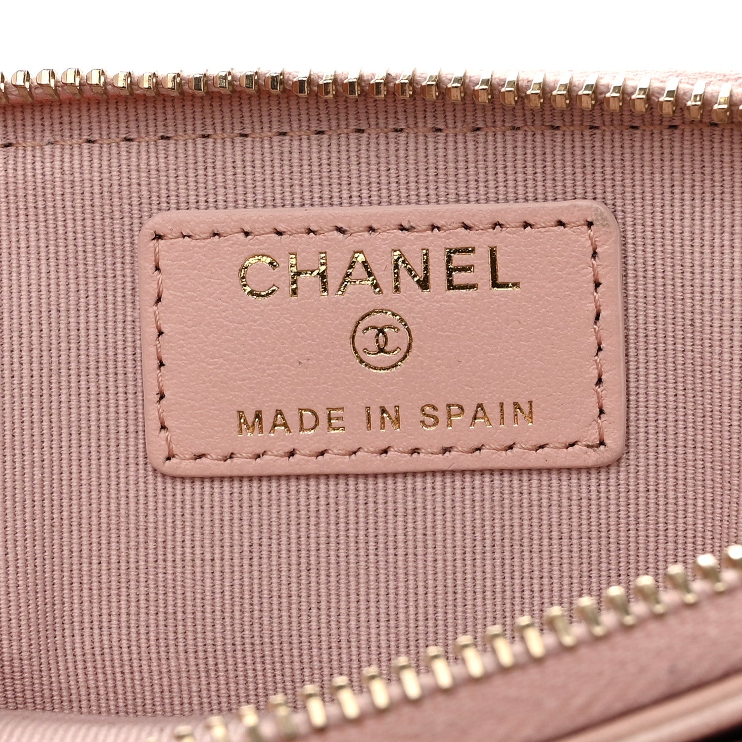 Quilted Chanel 19 Zip Card Holder Wallet Light Pink