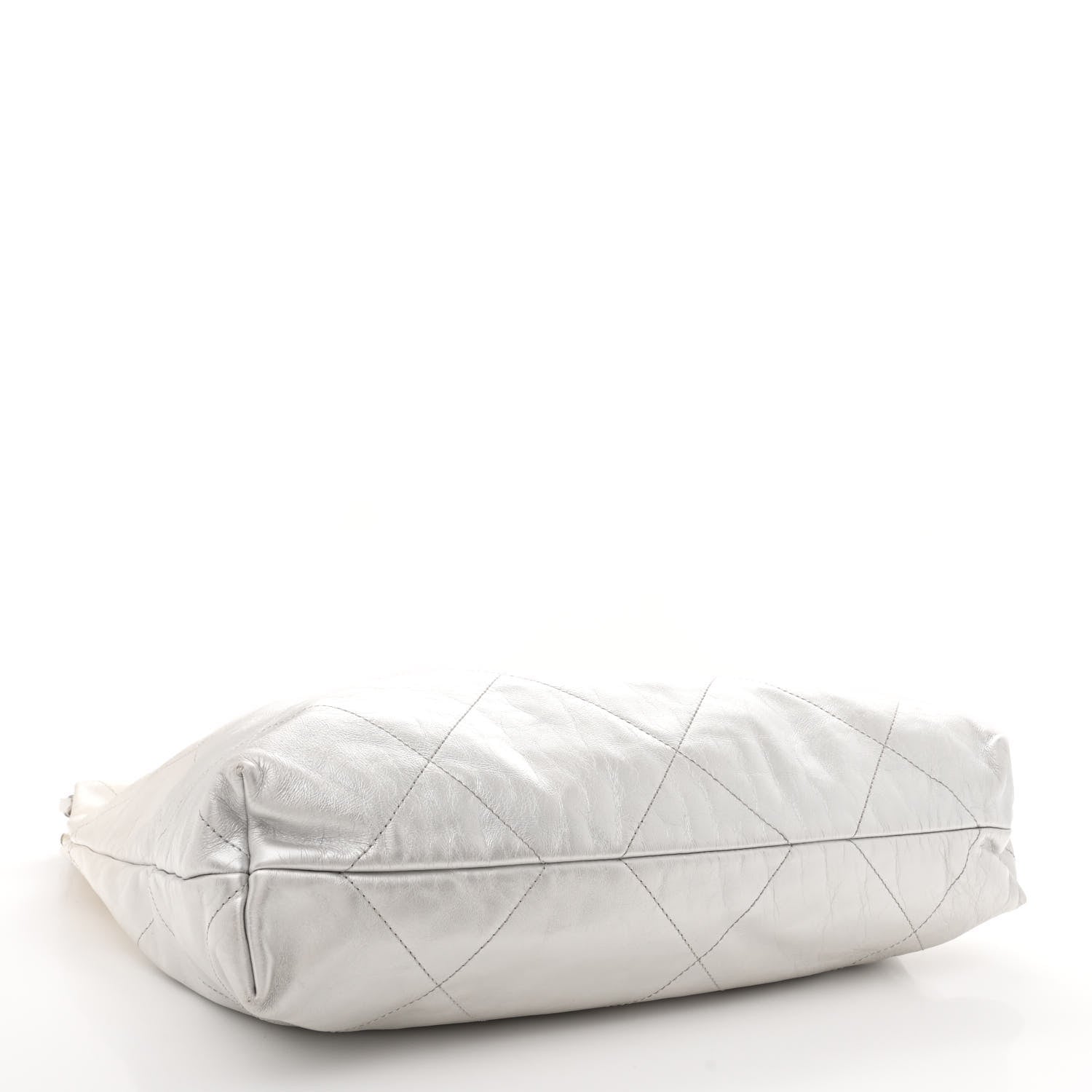 Metallic Shaded Calfskin Quilted Chanel 22 White Silver