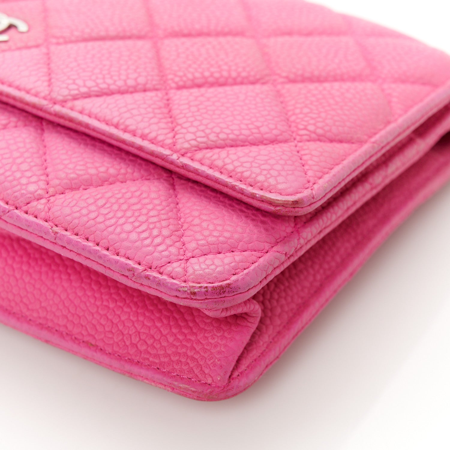 Iridescent Caviar Quilted Wallet on Chain WOC Pink