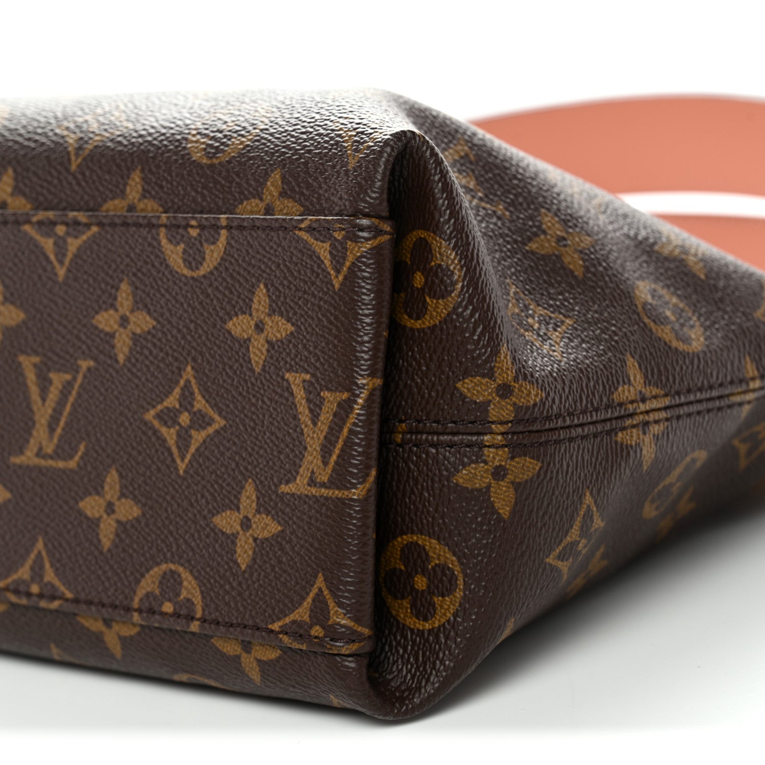 Monogram Tuileries Besace Sesame Peach Creme