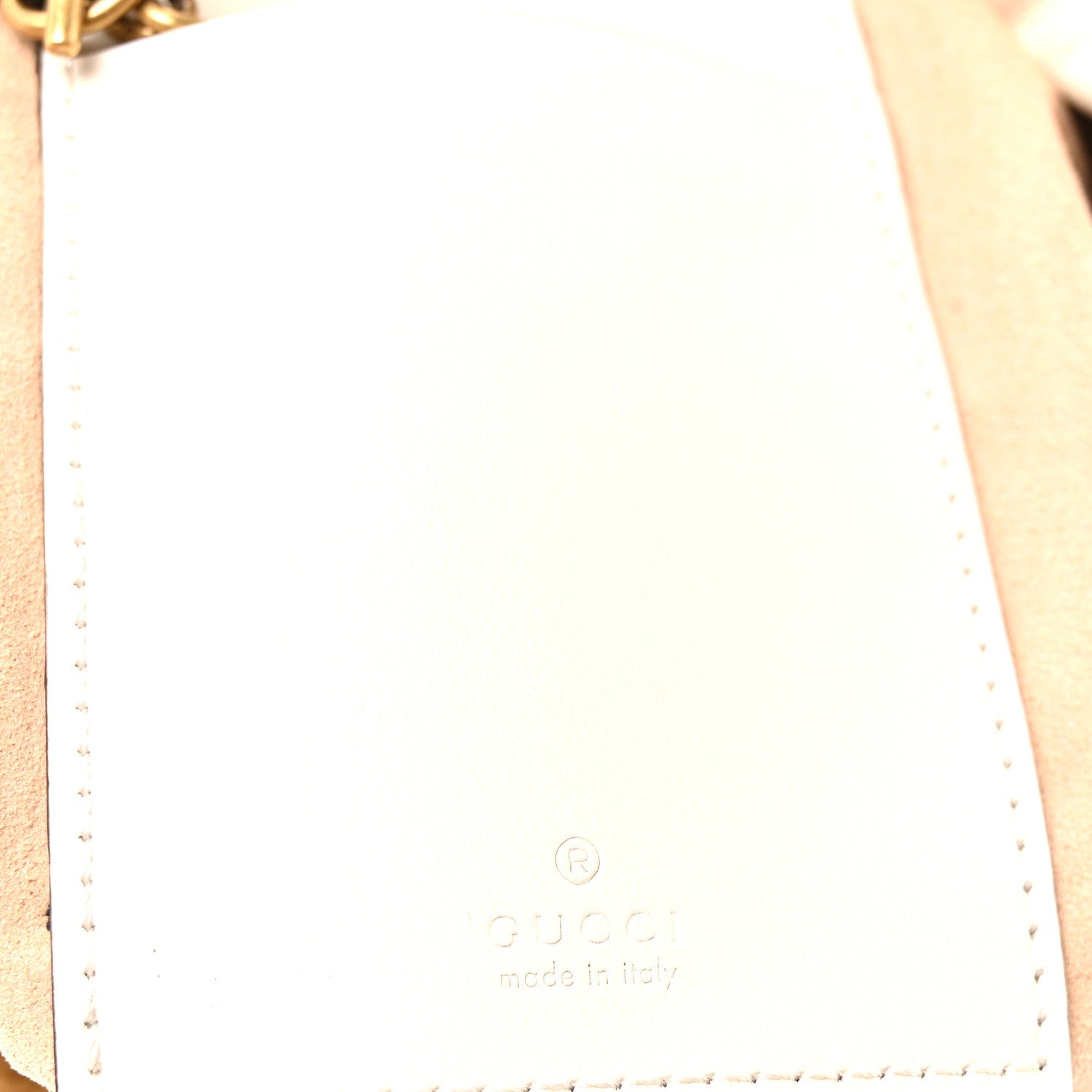 Calfskin Matelasse Mini GG Marmont 2.0 Bucket Bag White