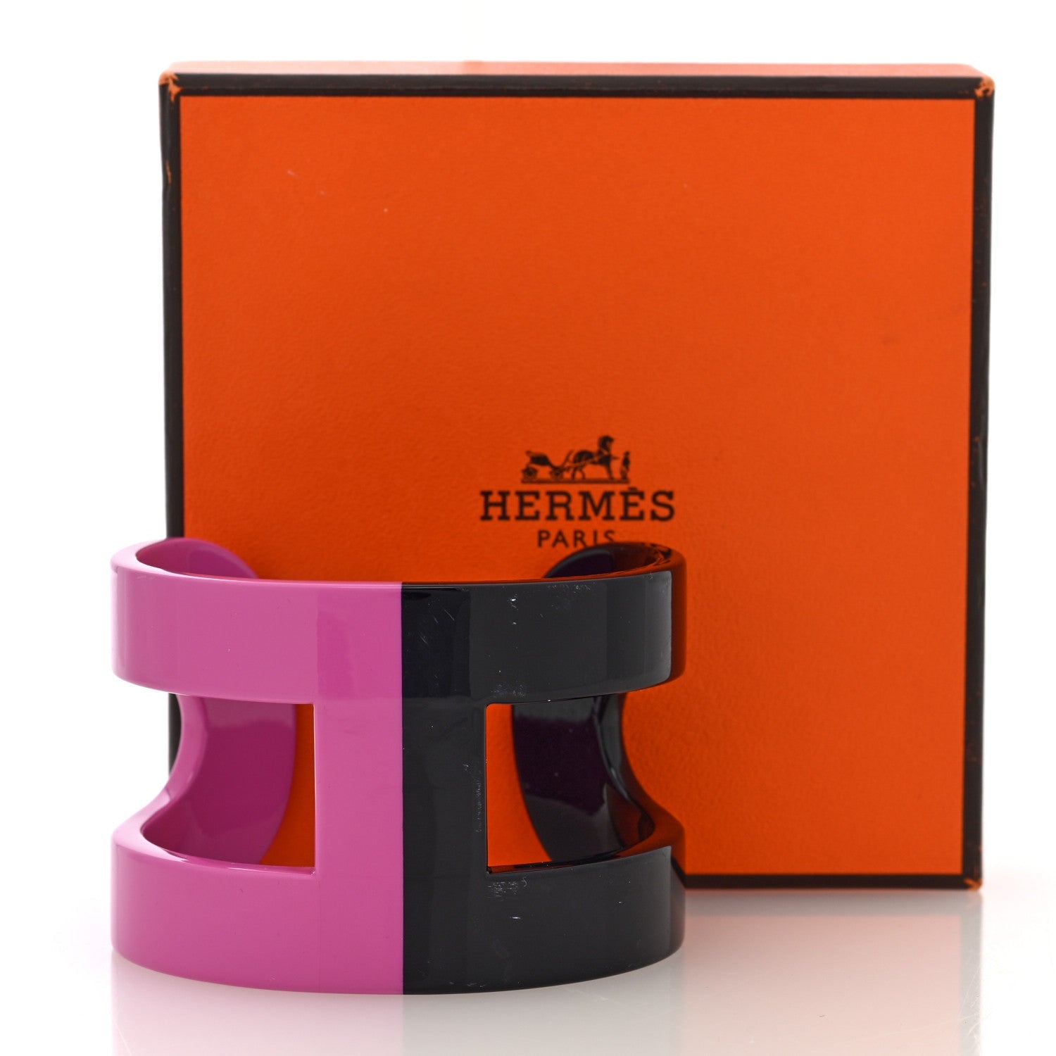Lacquered Wood Ano Cuff GM Pink Black
