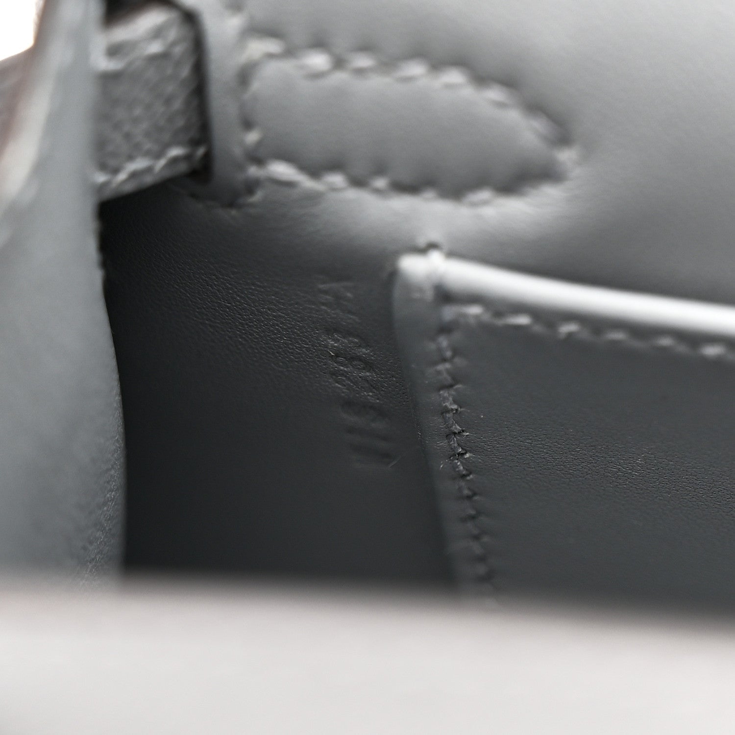 Madame Calfskin Mini Kelly Sellier 20 Gris Pantin