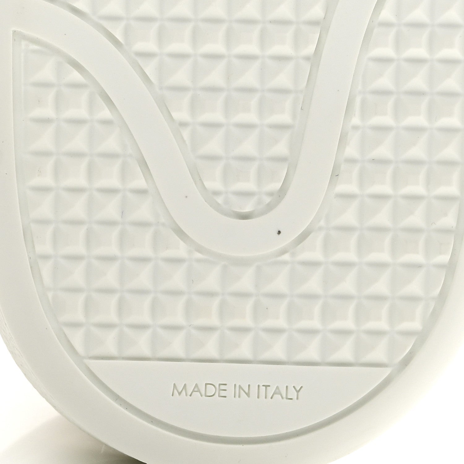 Damier Azur Front Row Sneaker 39 White
