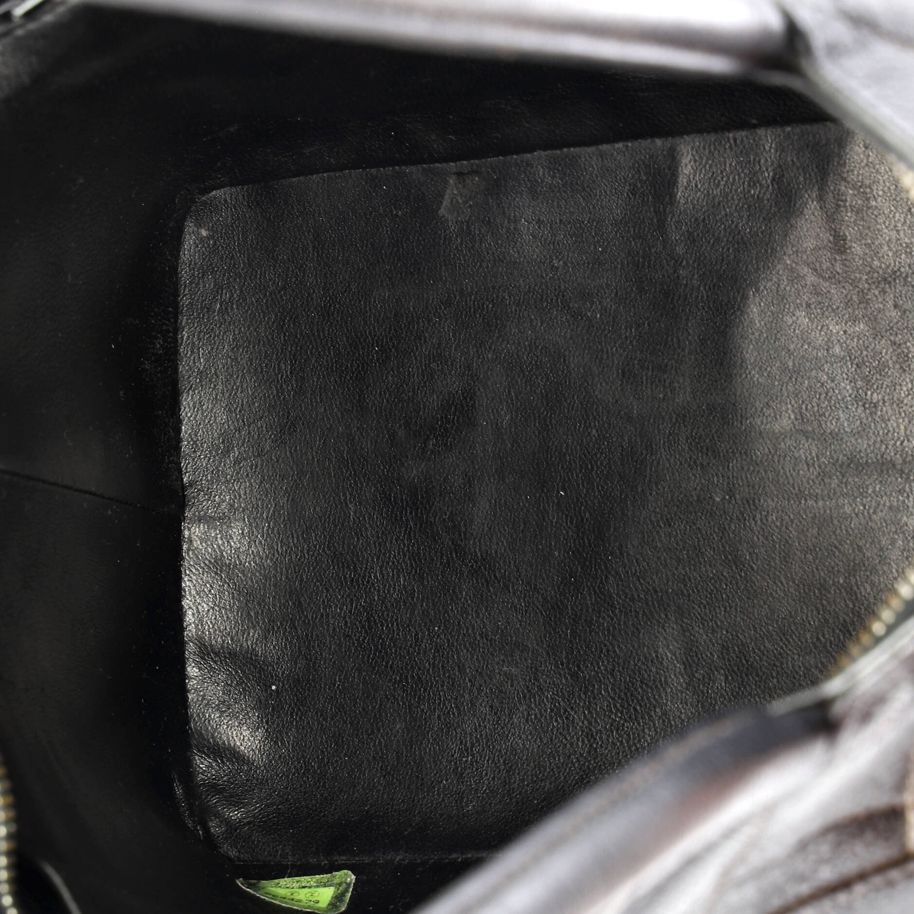 Medallion Tote Quilted Caviar