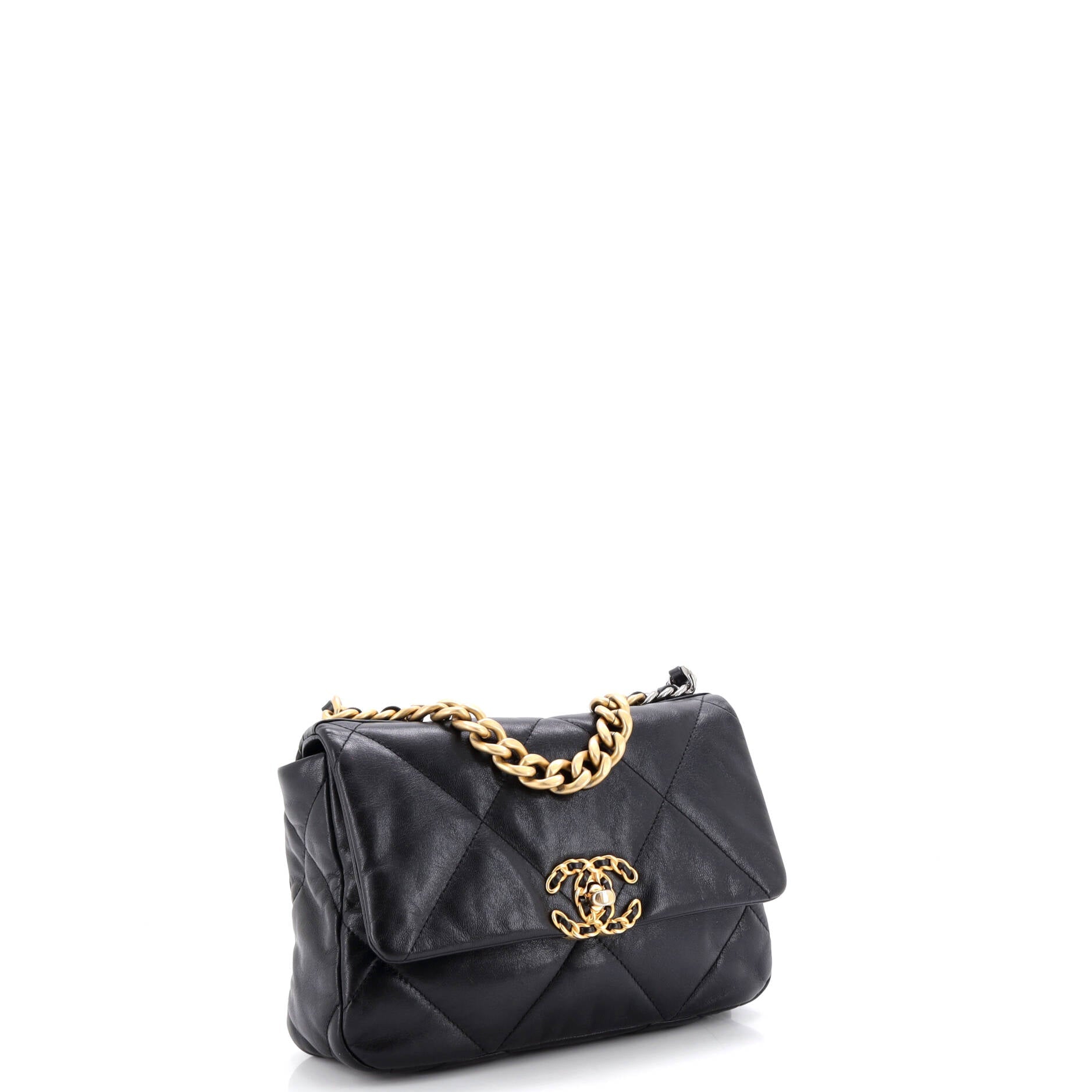 19 Flap Bag Quilted Leather Medium