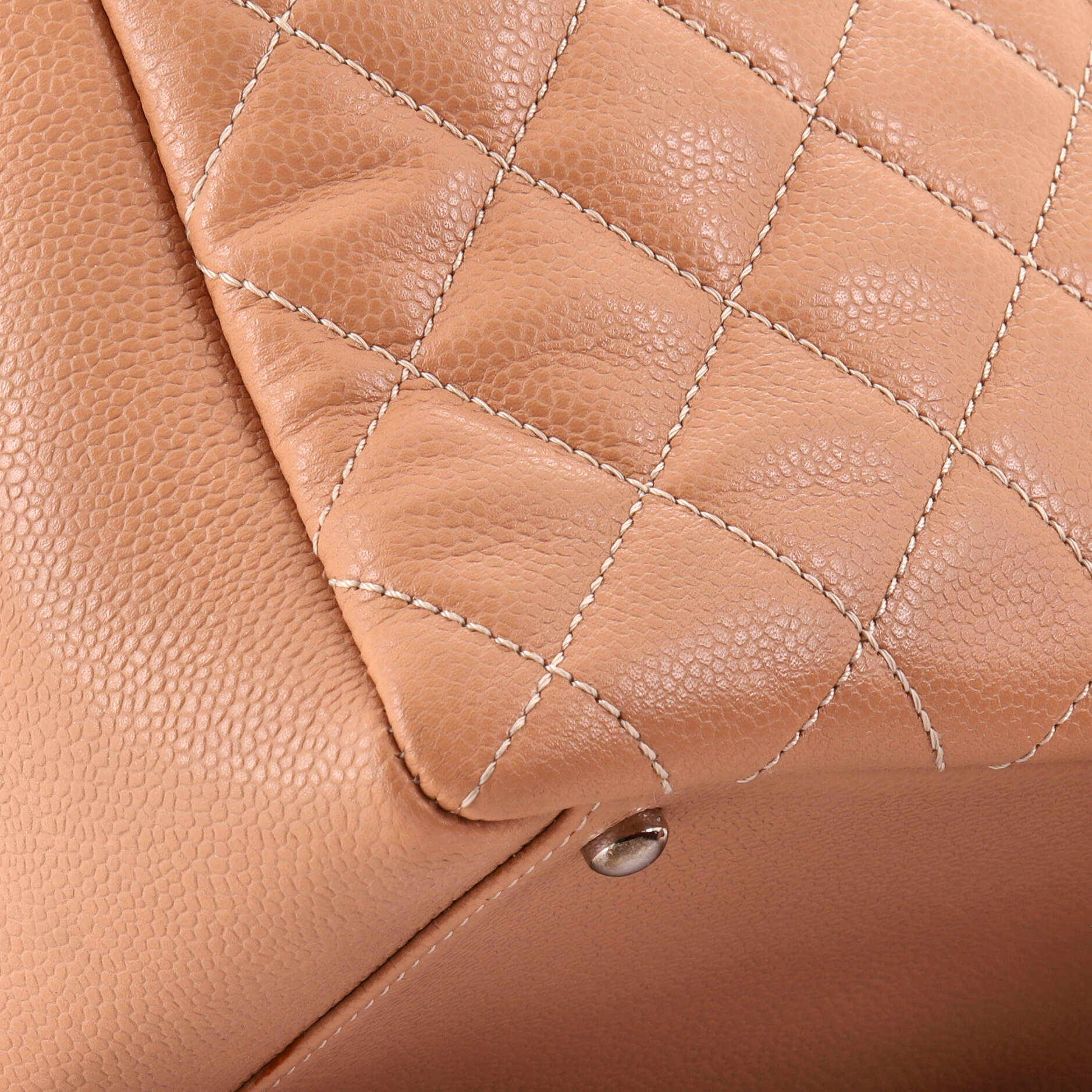 Grand Shopping Tote Quilted Caviar XL