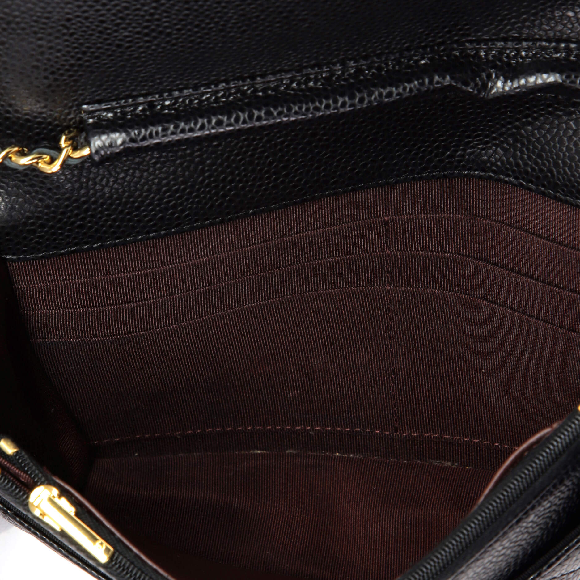 Wallet on Chain Quilted Caviar
