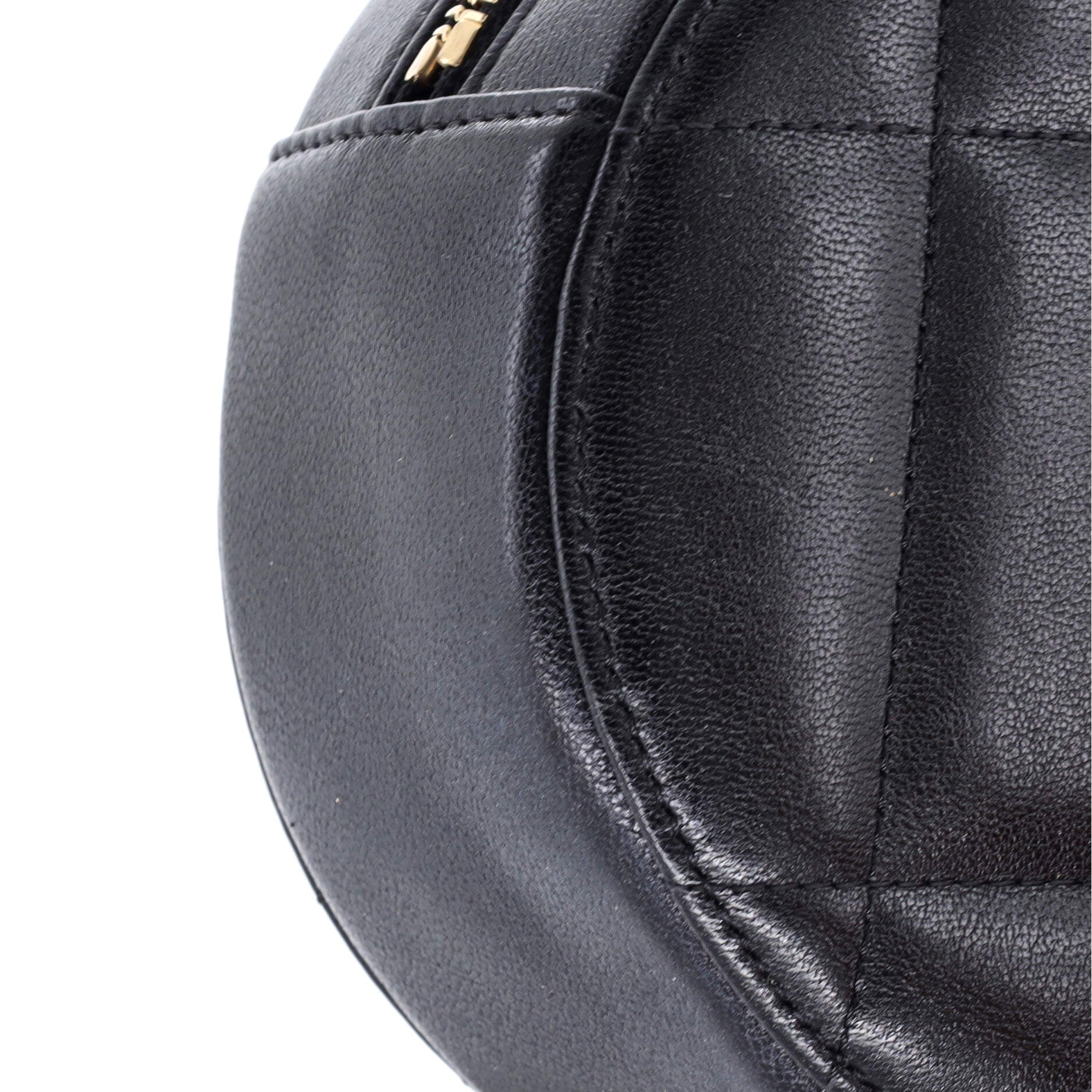 19 Round Clutch with Chain Quilted Leather