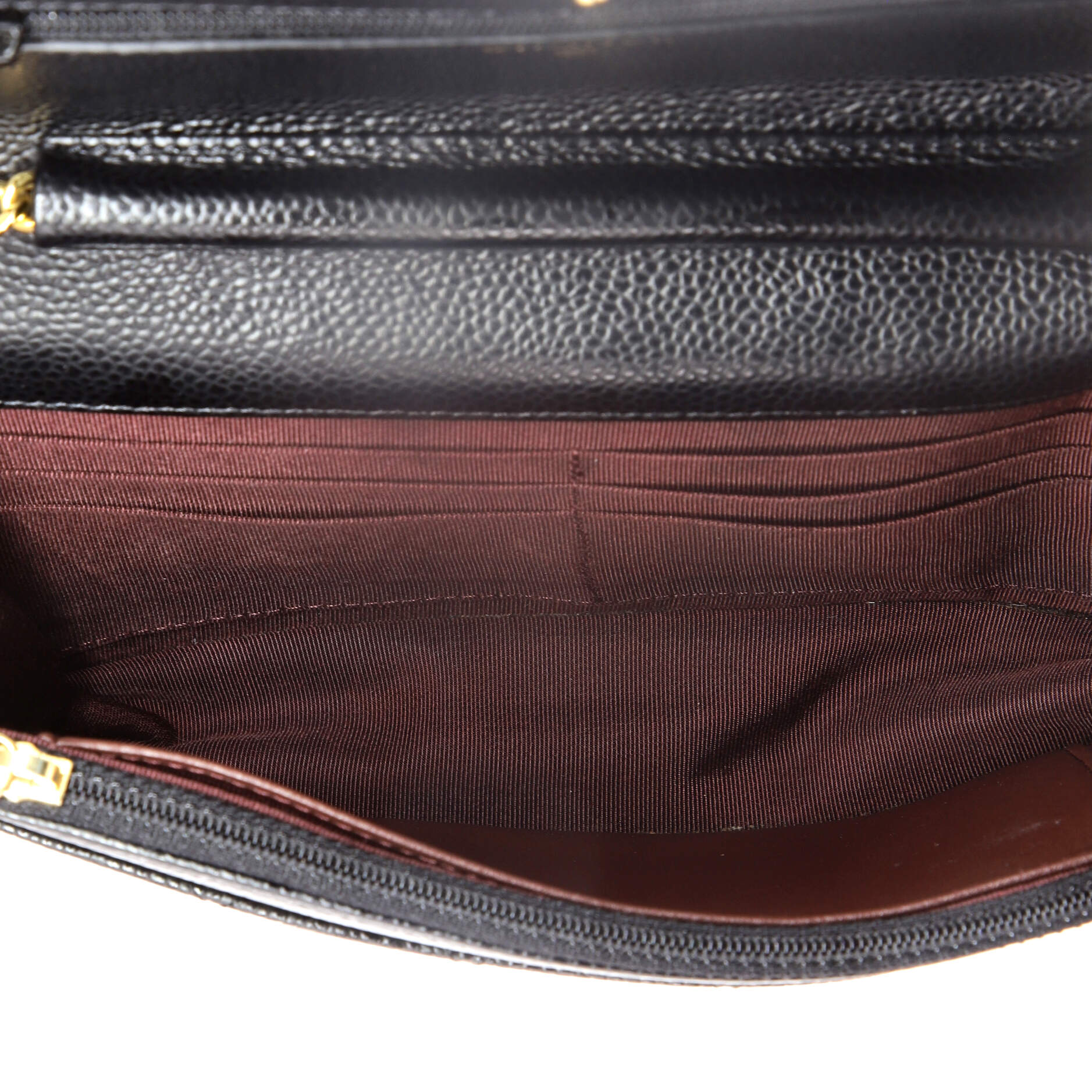Wallet on Chain Quilted Caviar