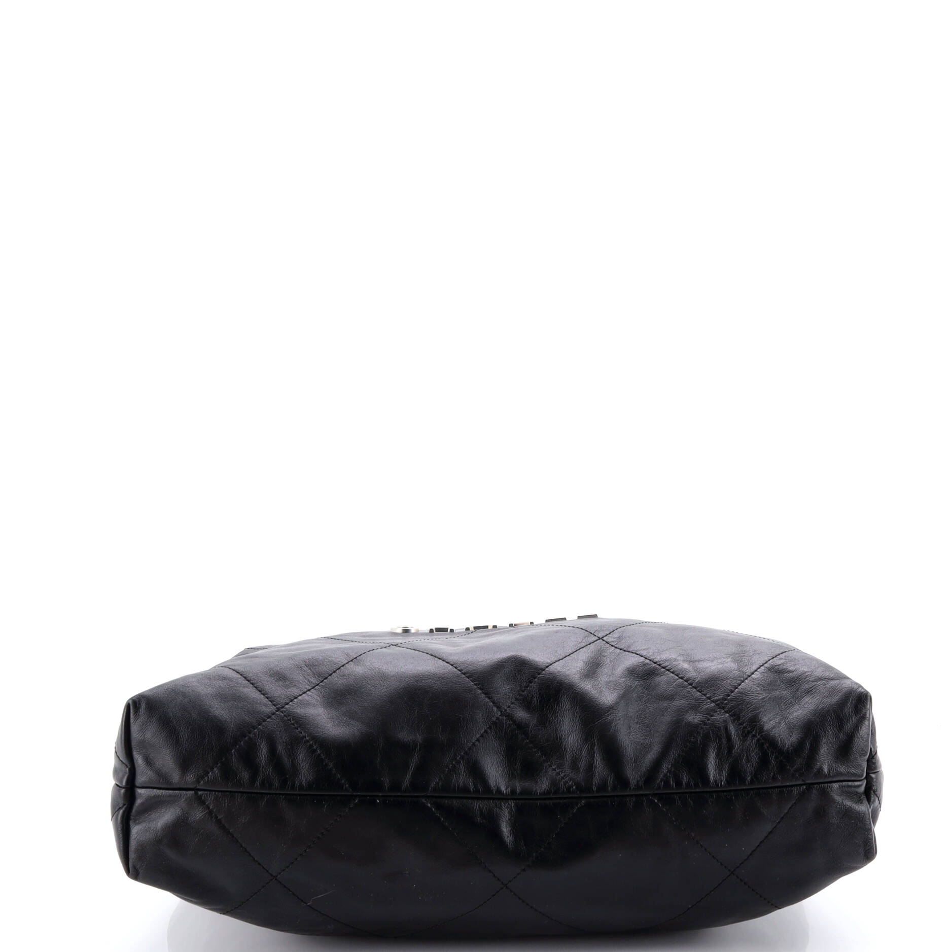 22 Chain Hobo Quilted Calfskin Medium