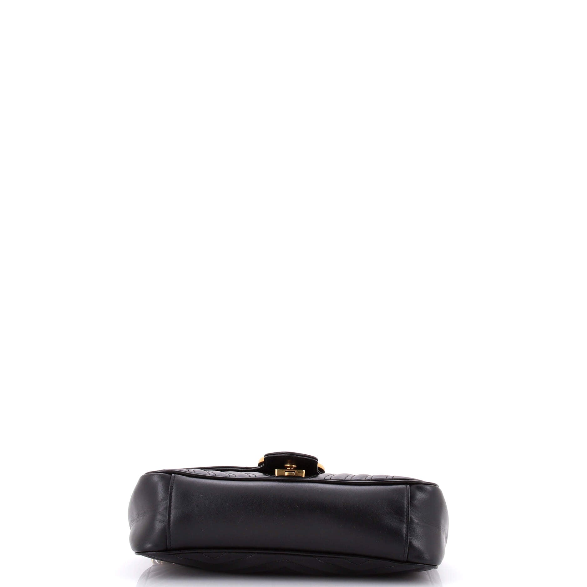 GG Marmont Flap Bag Matelasse Leather Medium