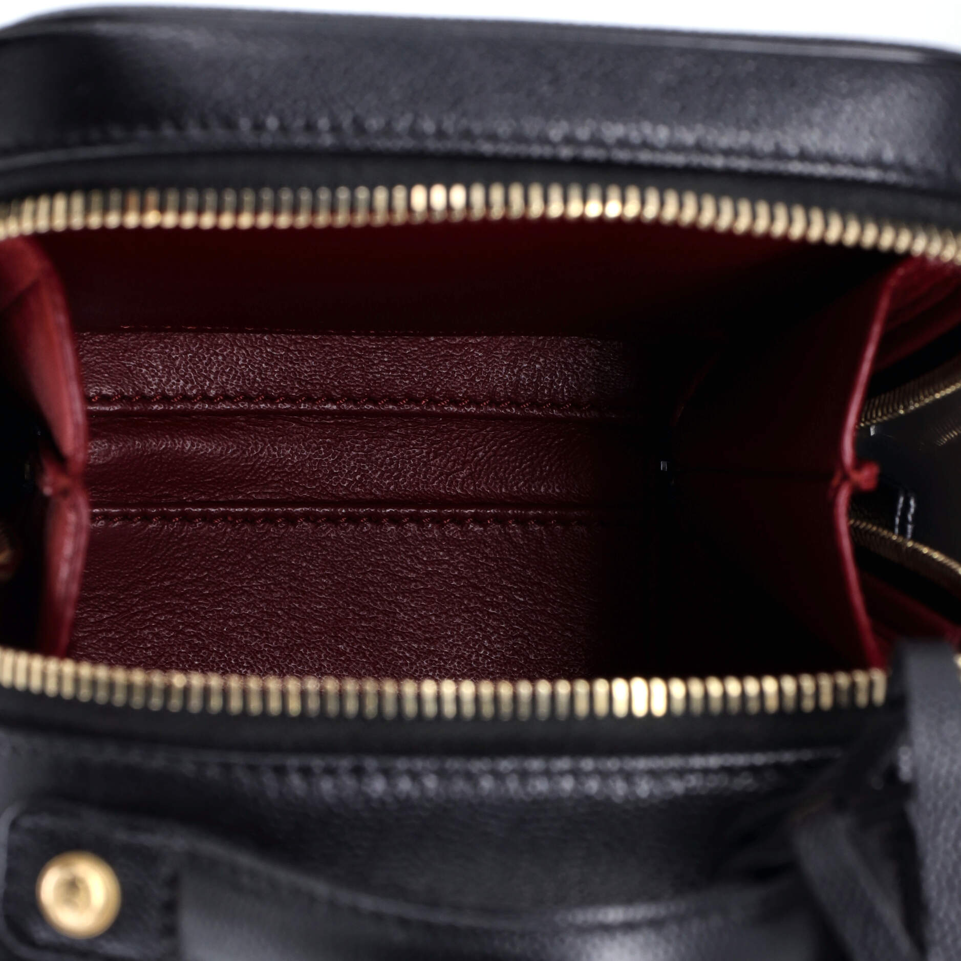 Filigree Vertical Vanity Case Quilted Caviar