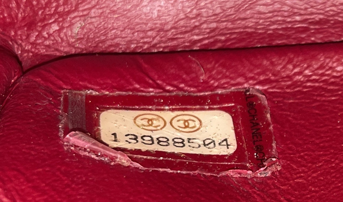 Vintage Square Classic Single Flap Bag Quilted Caviar Mini
