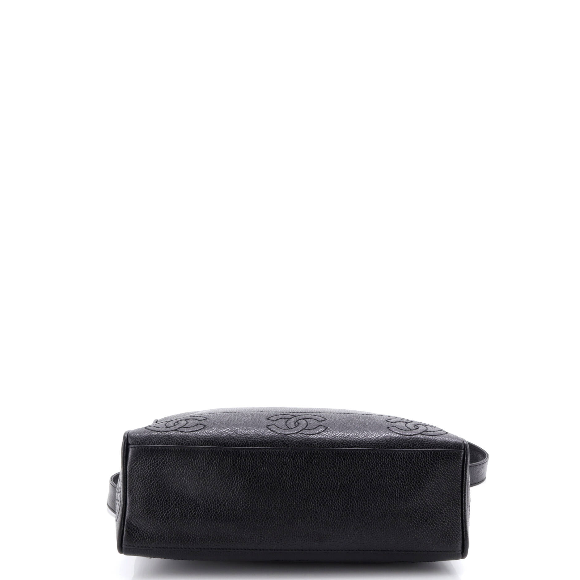 Vintage Stitched CC Shoulder Bag Caviar Medium