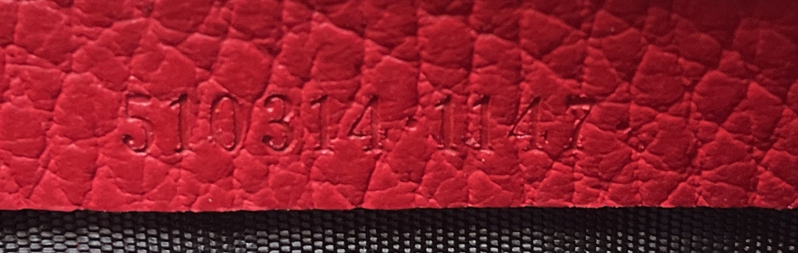 Interlocking Wallet on Chain Leather