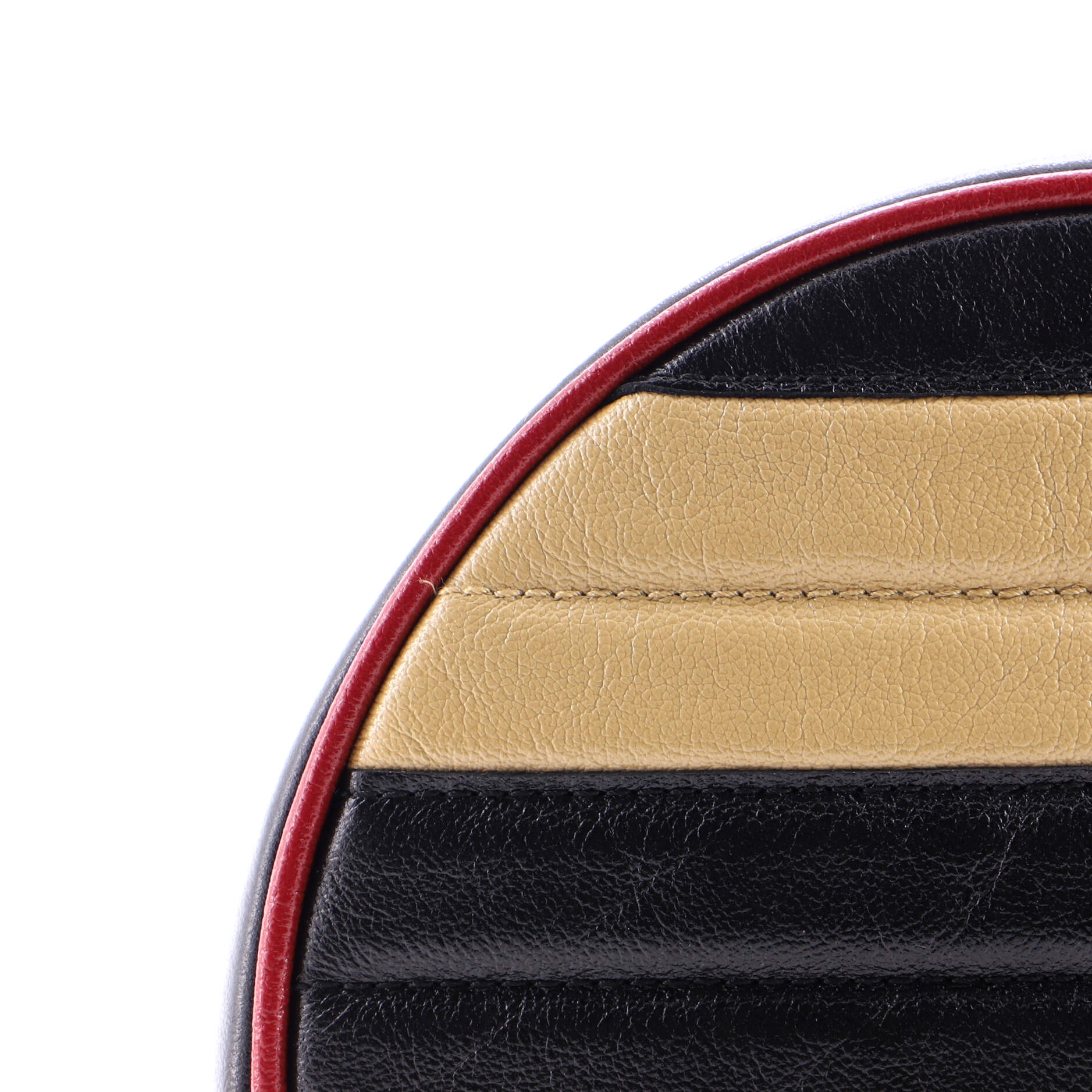 GG Marmont Round Shoulder Bag Diagonal Quilted Leather Mini