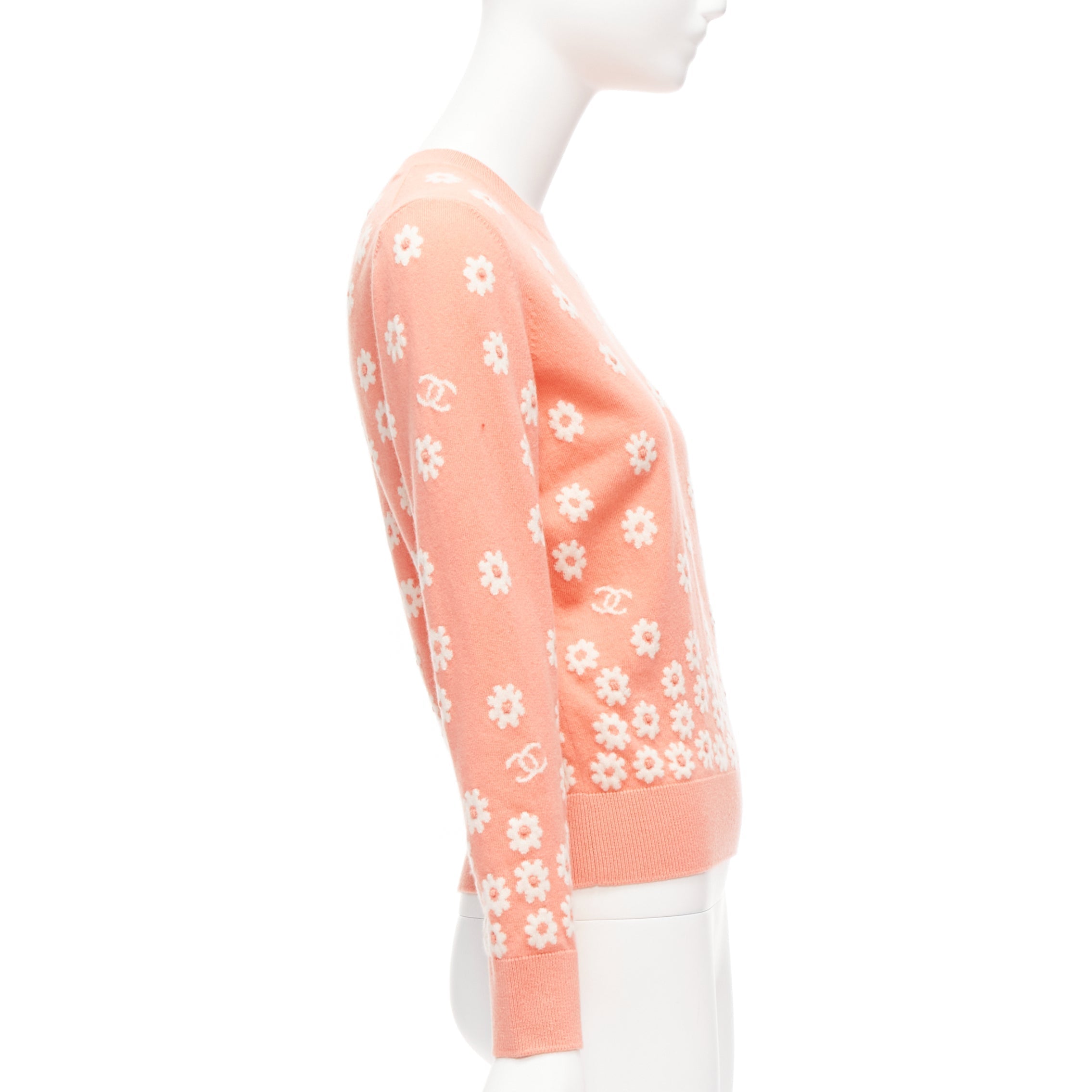 Women's Chanel peach cashmere blend floral CC knitted pullover sweater