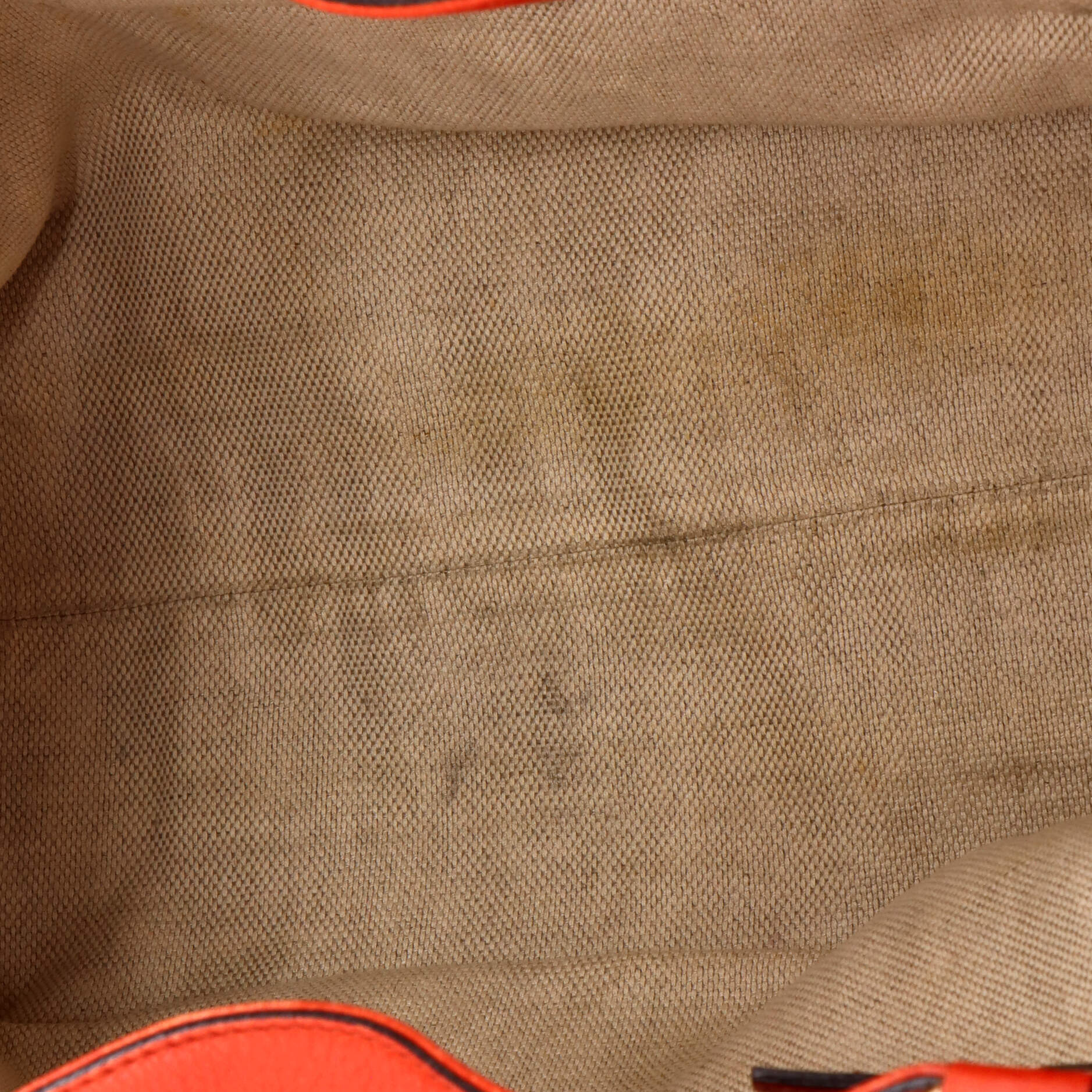 Soho Shoulder Bag Leather Medium