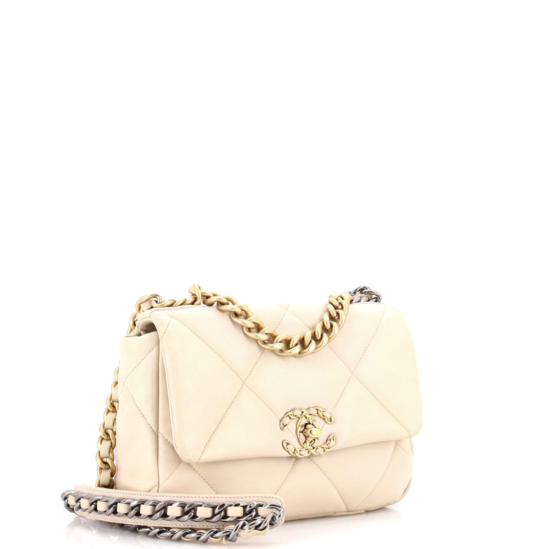19 Flap Bag Quilted Leather Medium