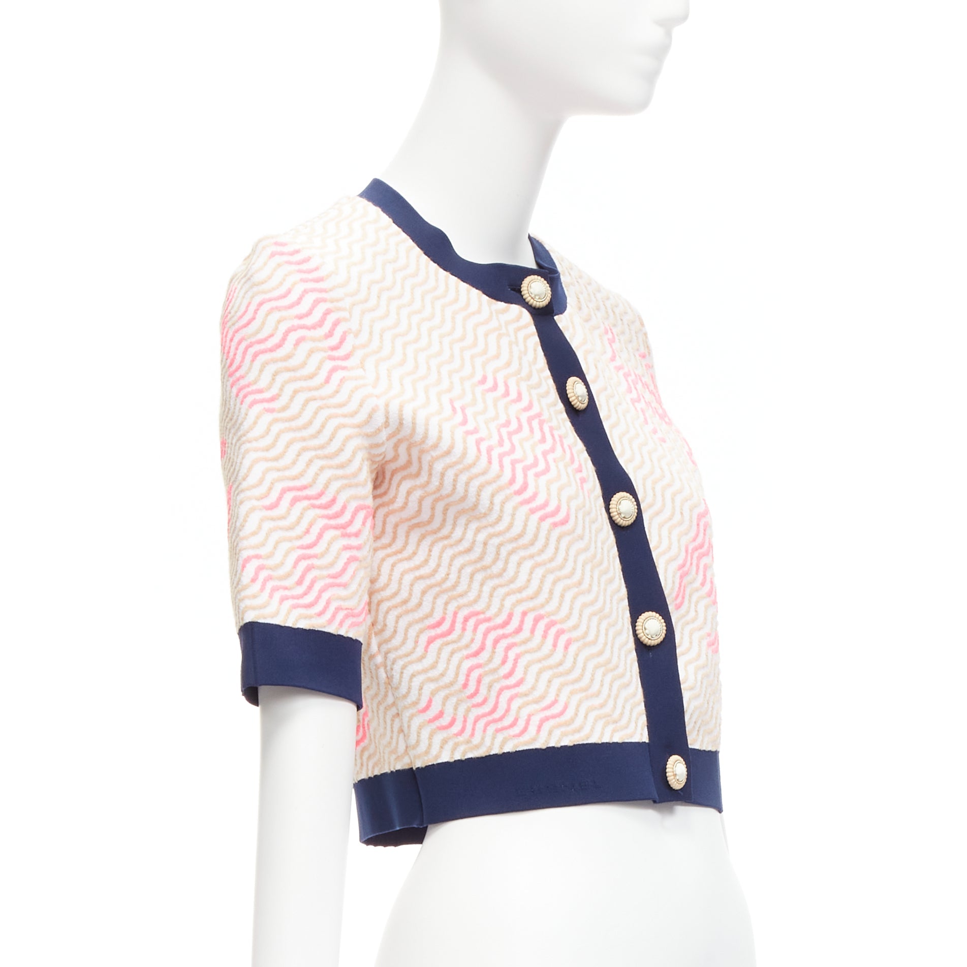 Women's Chanel applique logo twirl seashell button cropped cardigan