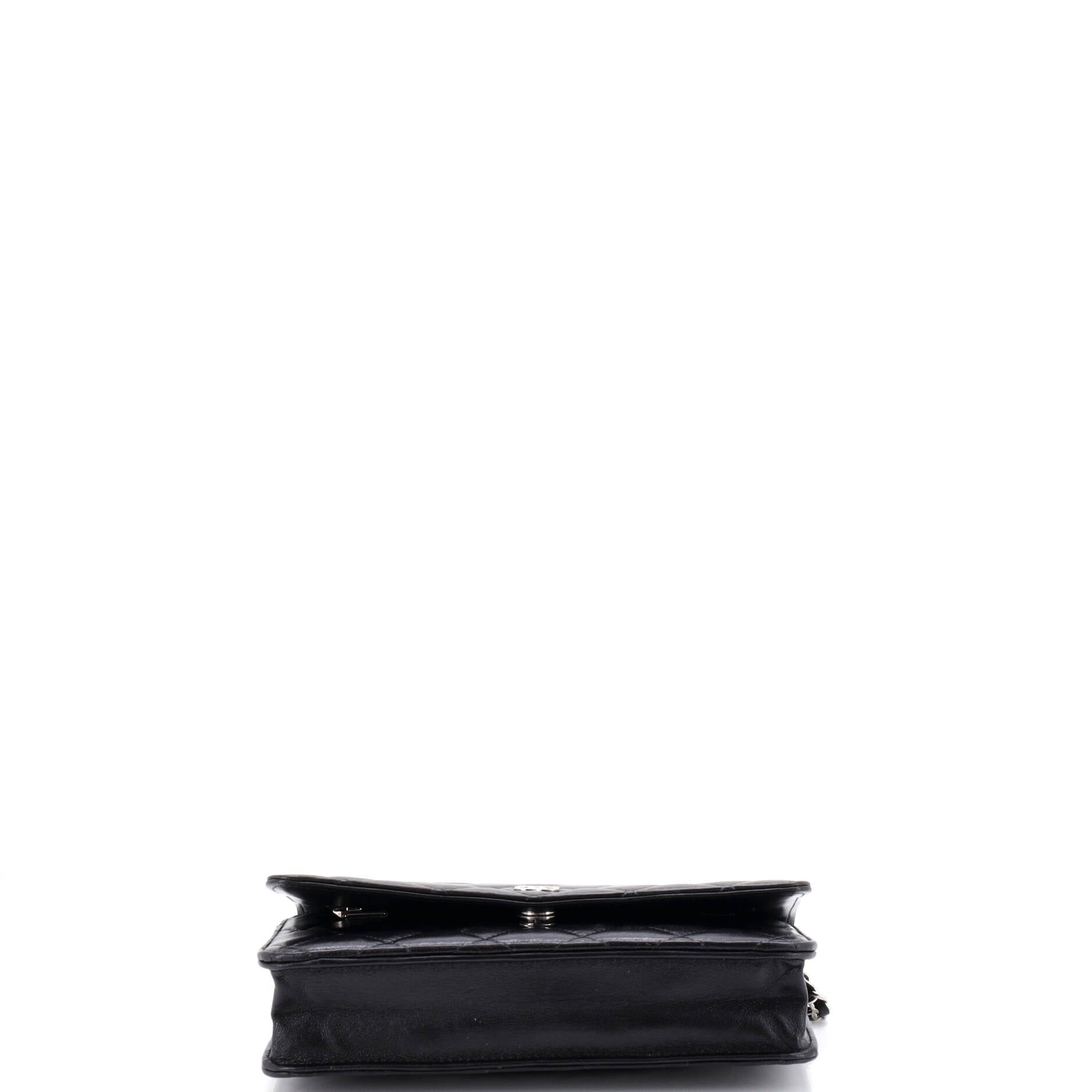 Wallet on Chain Quilted Lambskin
