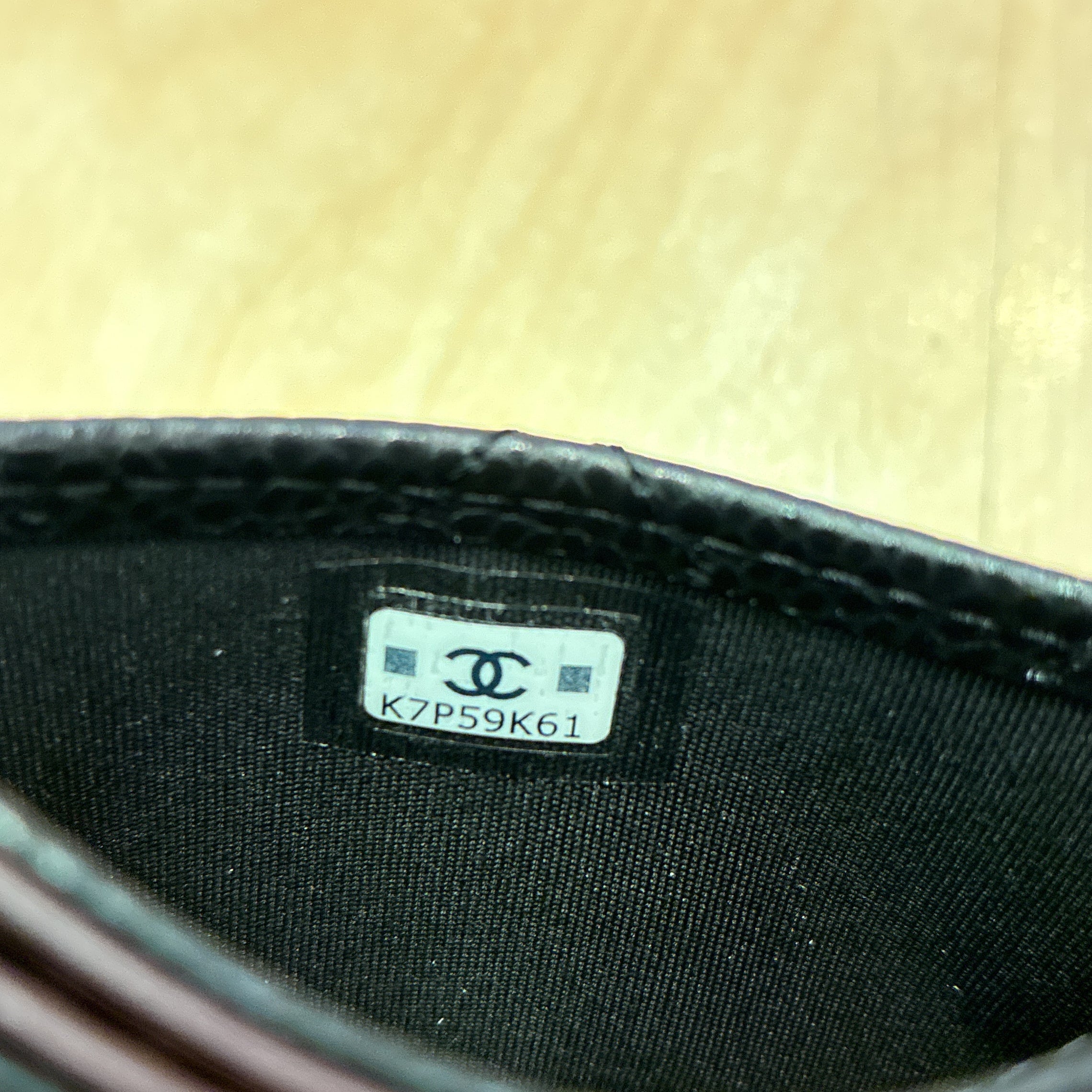 Classic Card Holder Quilted Caviar