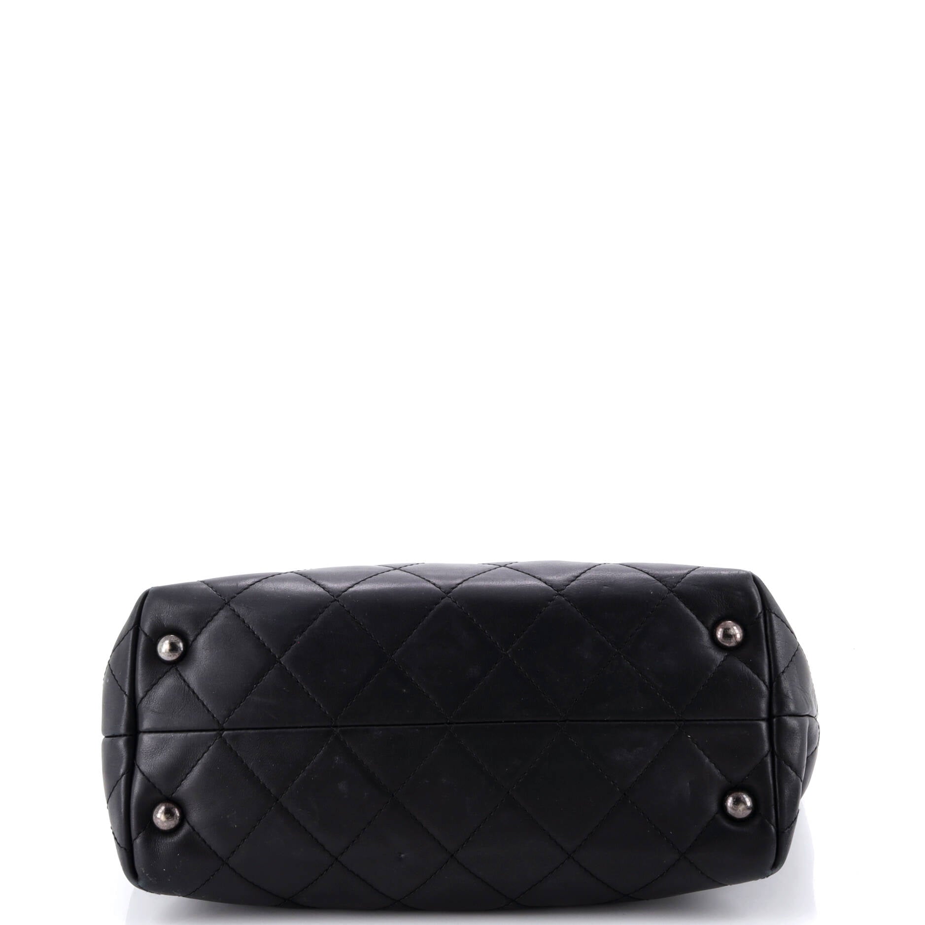 Shopping In Chains Tote Quilted Calfskin Large